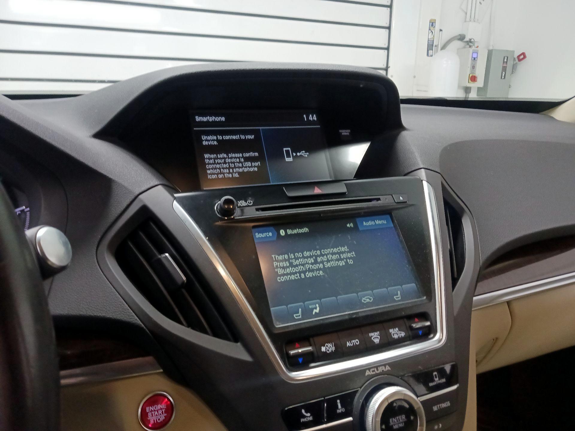 Thumbnail: 2019 Acura MDX - 15
