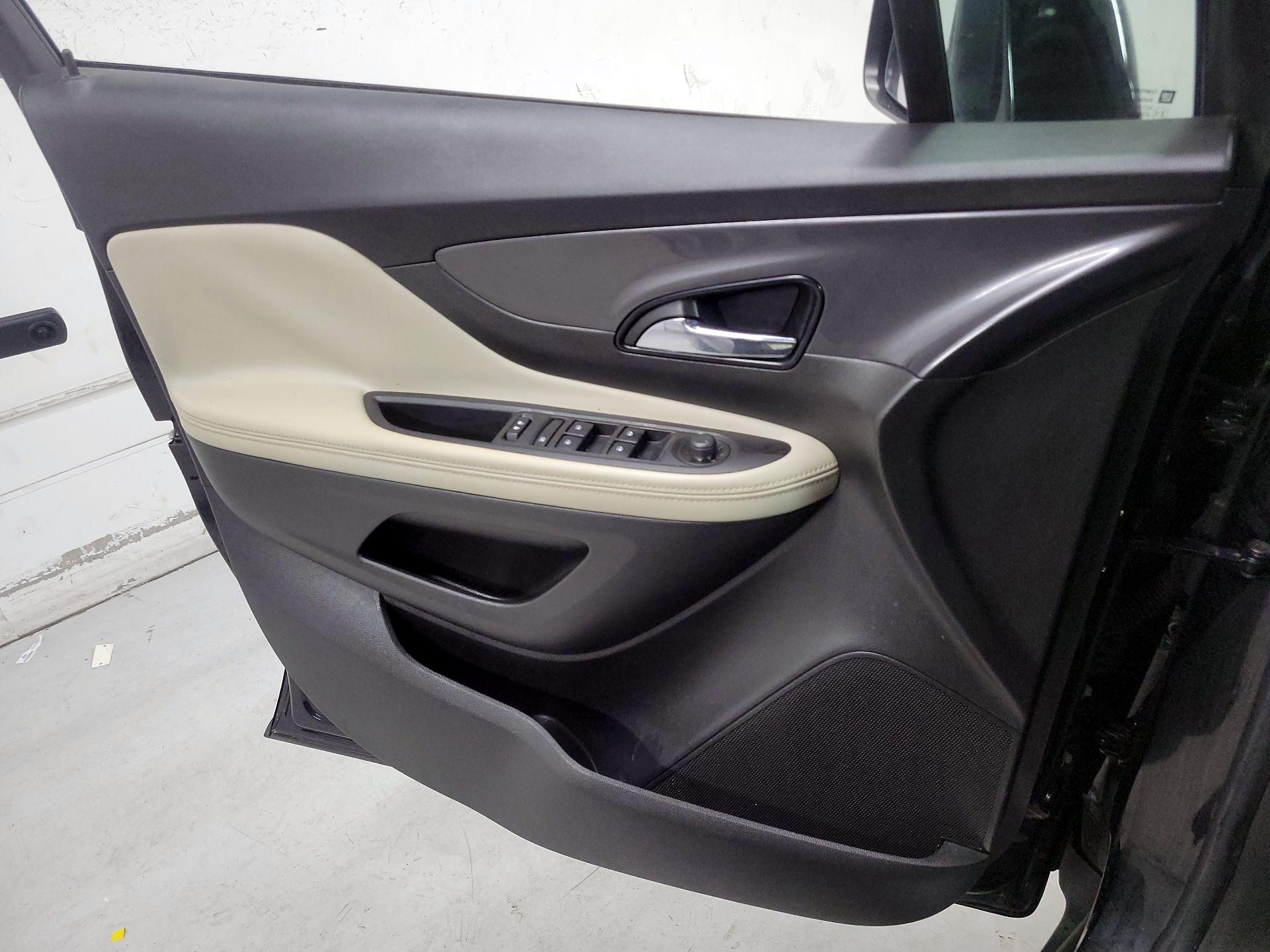 Thumbnail: 2020 Buick Encore - 10