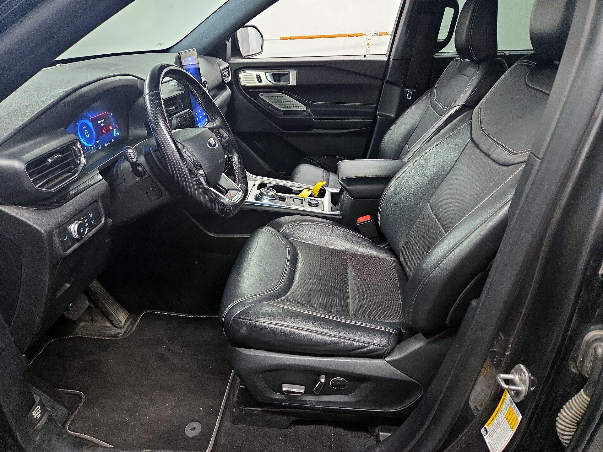 Thumbnail: 2020 Ford Explorer - 11