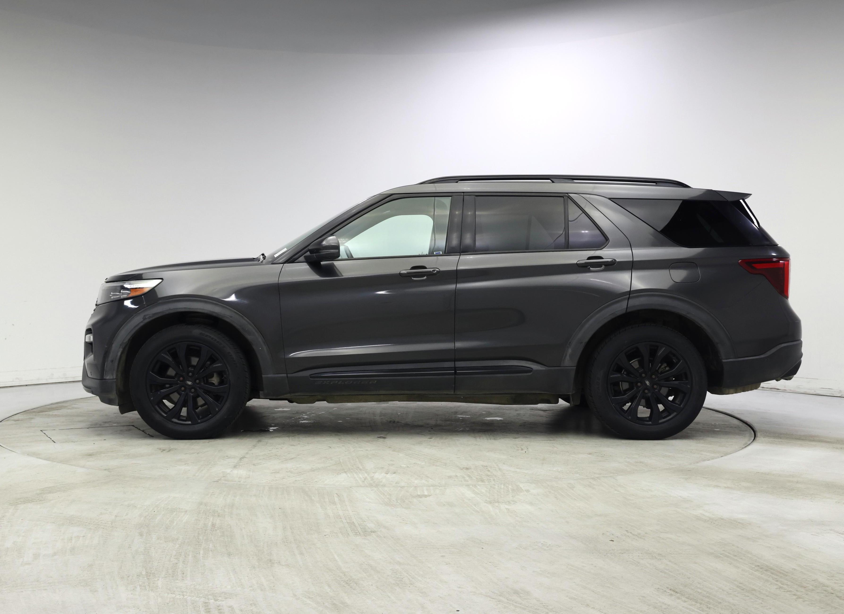 Thumbnail: 2020 Ford Explorer - 3