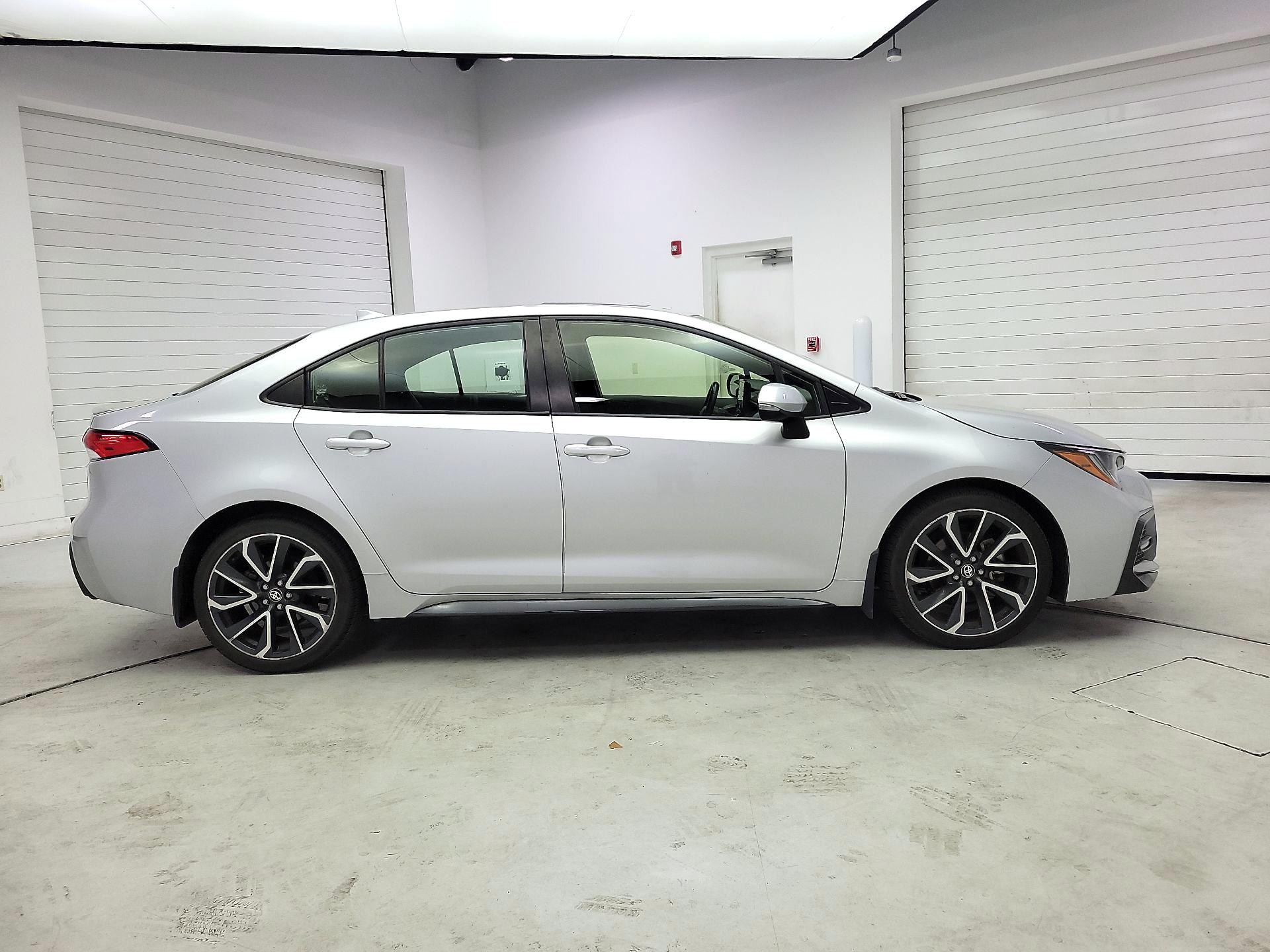 Thumbnail: 2022 Toyota Corolla - 4