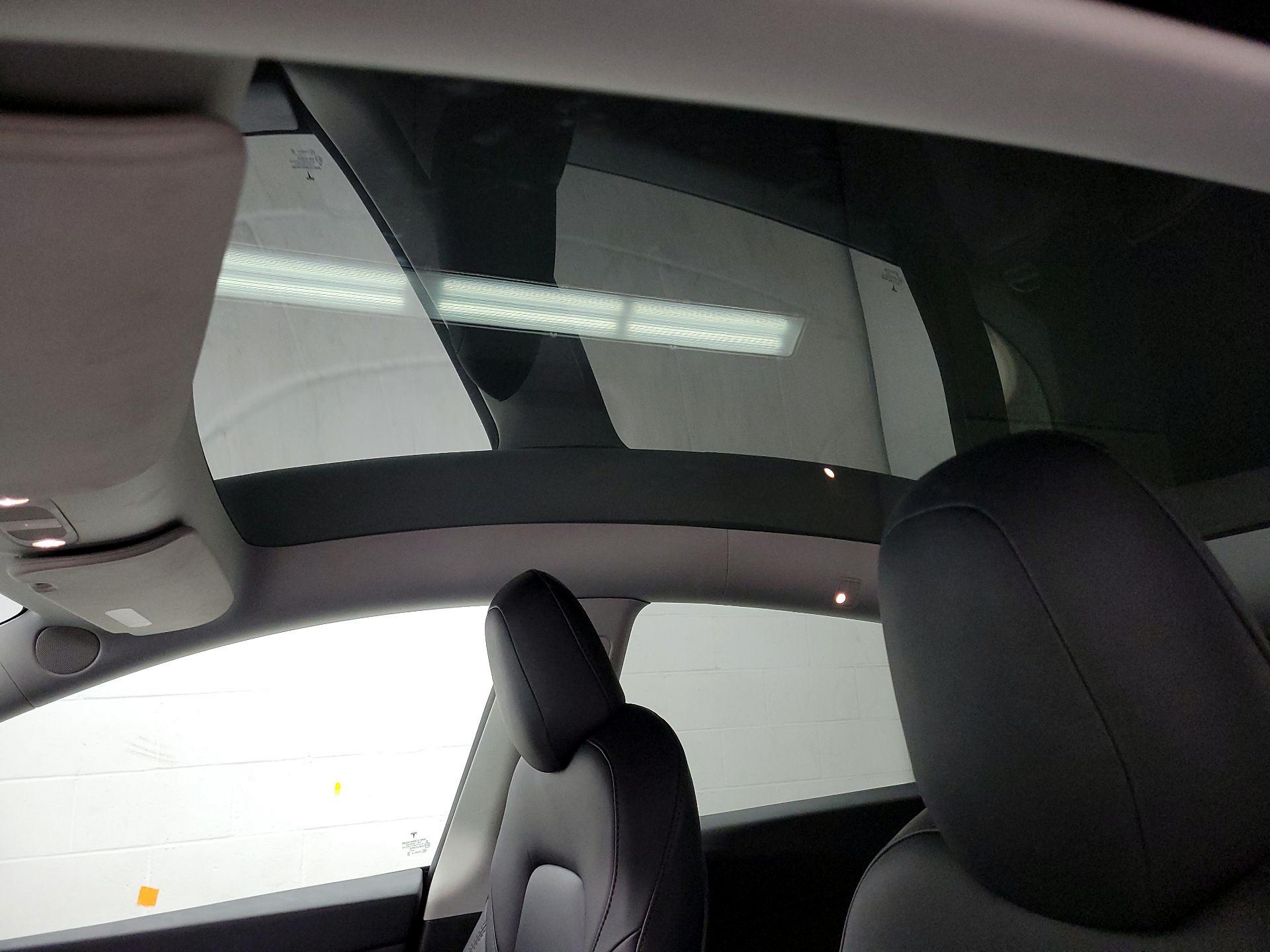 Thumbnail: 2023 Tesla Model Y - 18