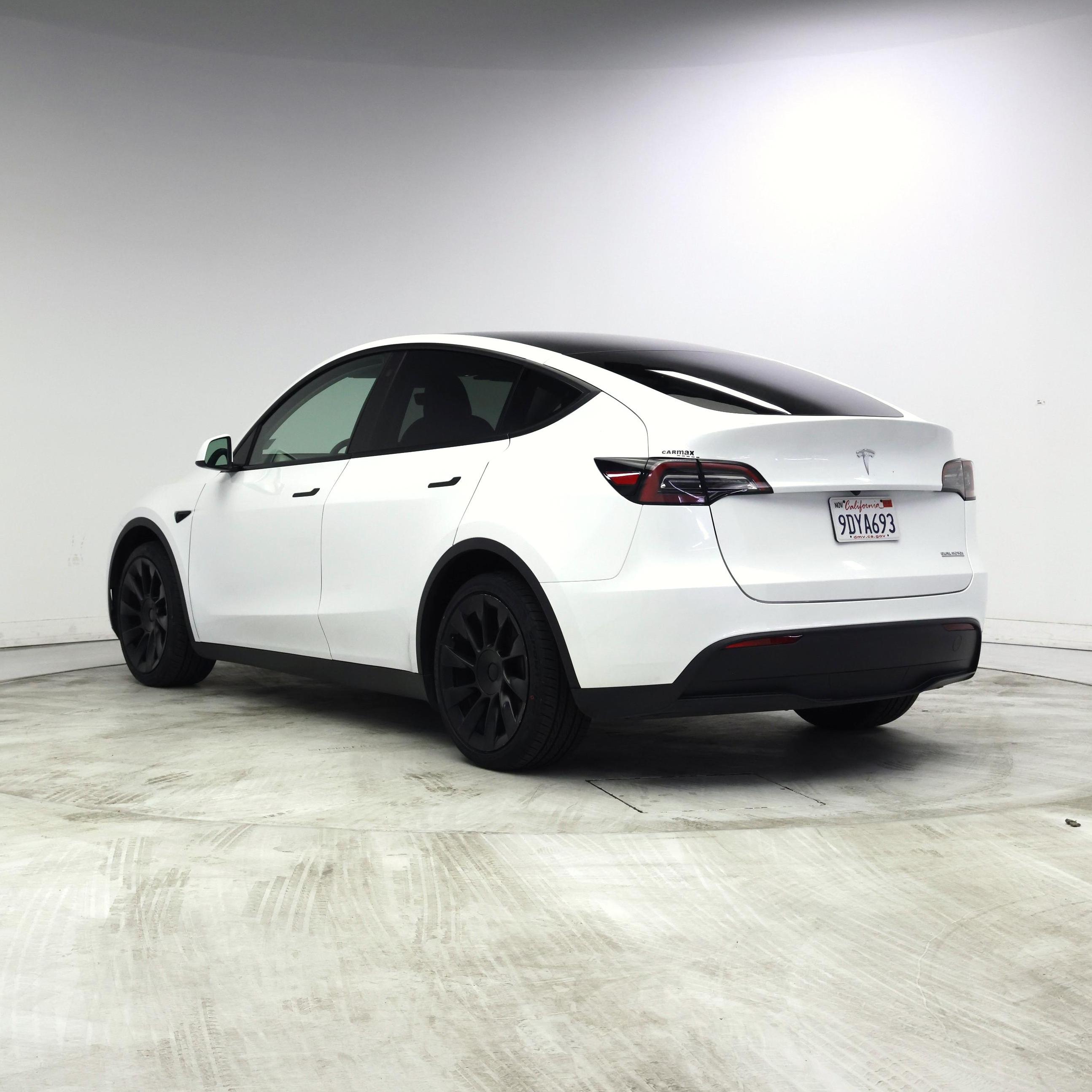 Thumbnail: 2023 Tesla Model Y - 2