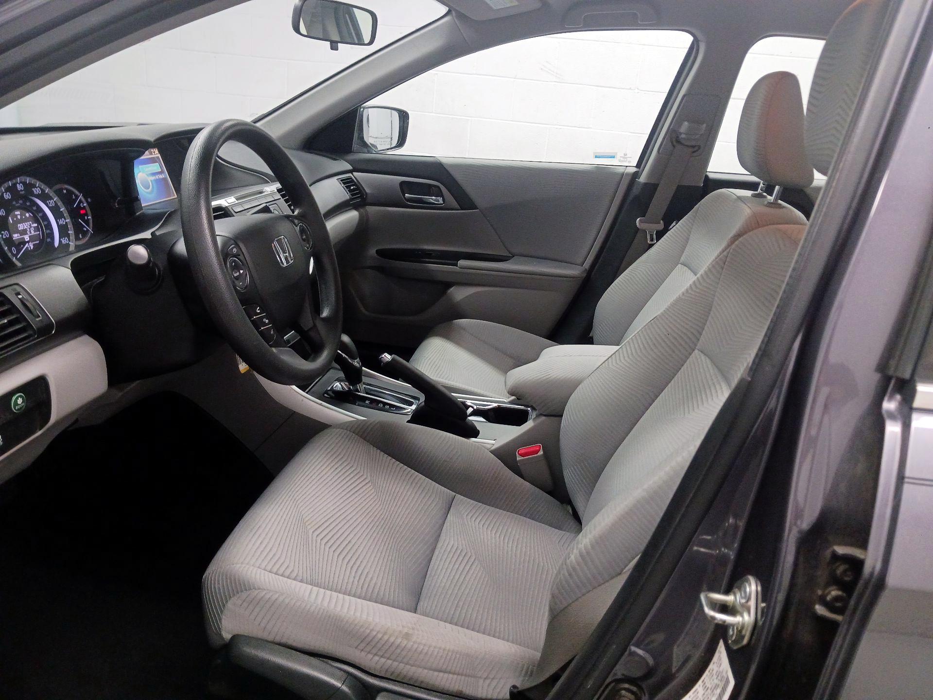 Thumbnail: 2015 Honda Accord - 11