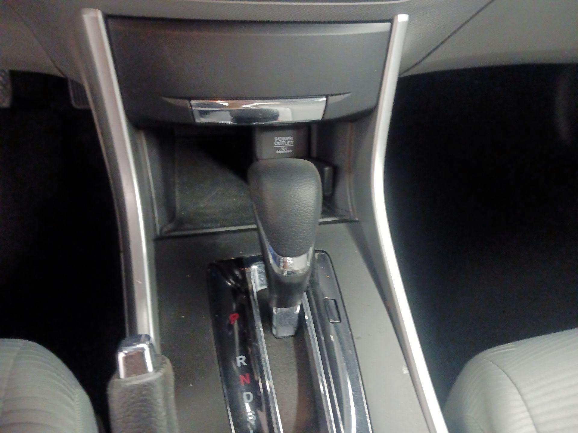 Thumbnail: 2015 Honda Accord - 15