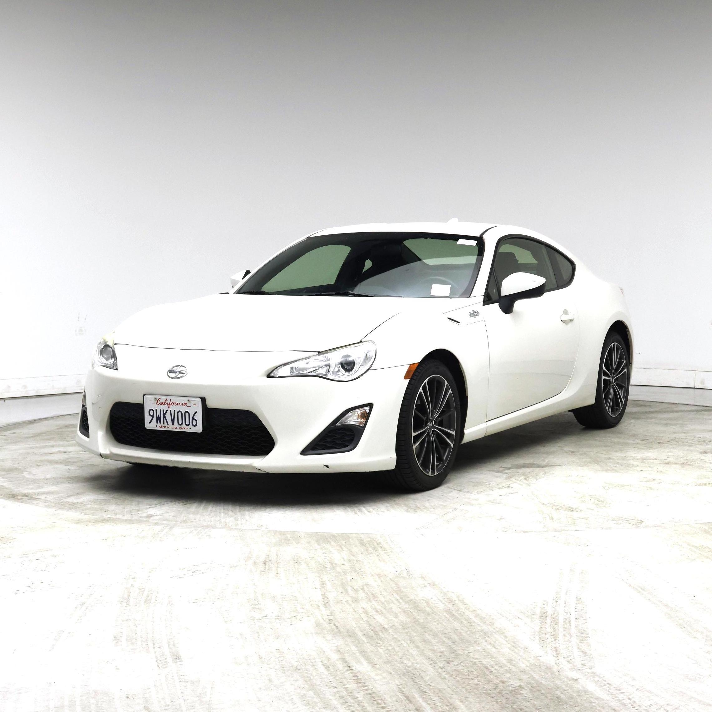 Thumbnail: 2016 Scion FR-S - 4
