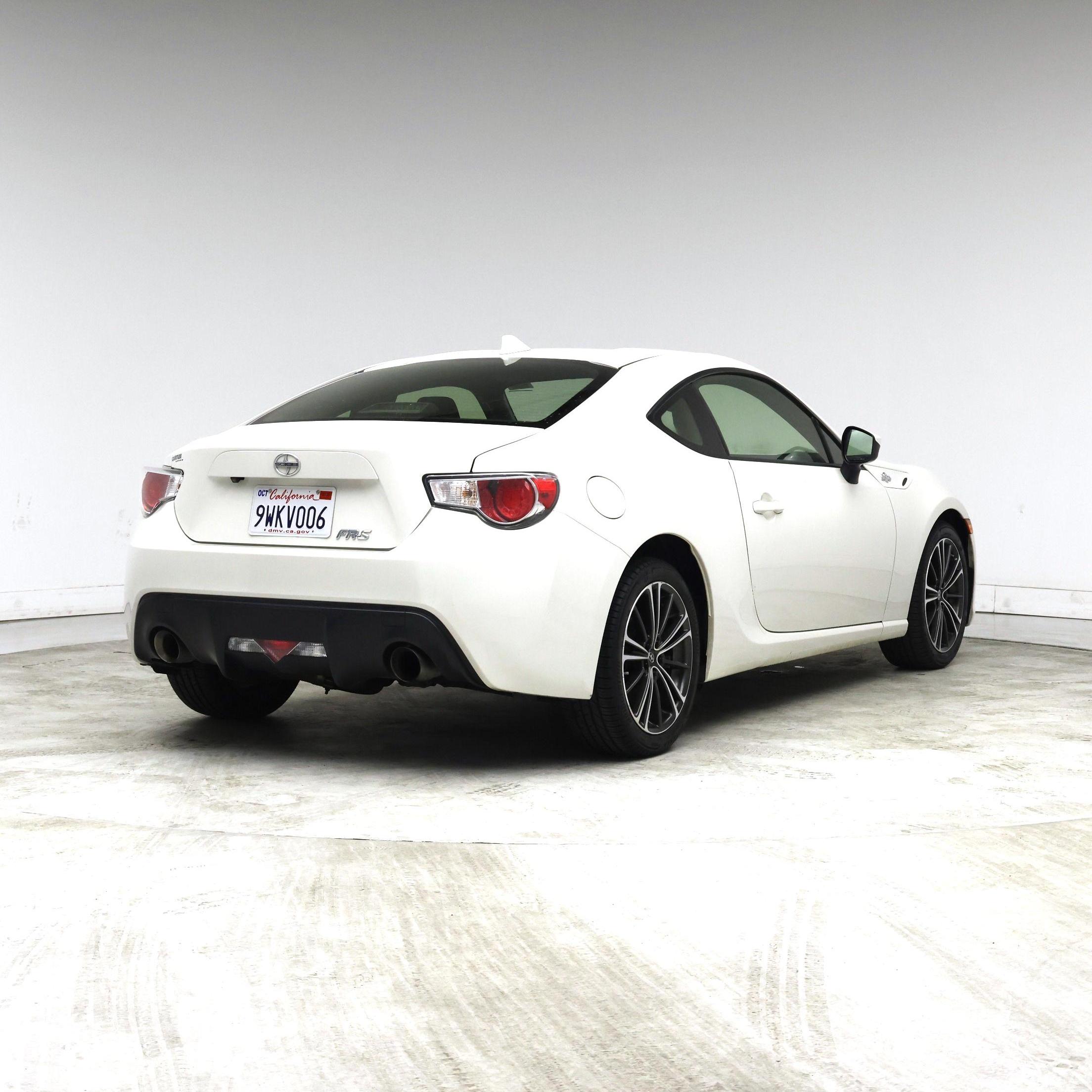 Thumbnail: 2016 Scion FR-S - 8