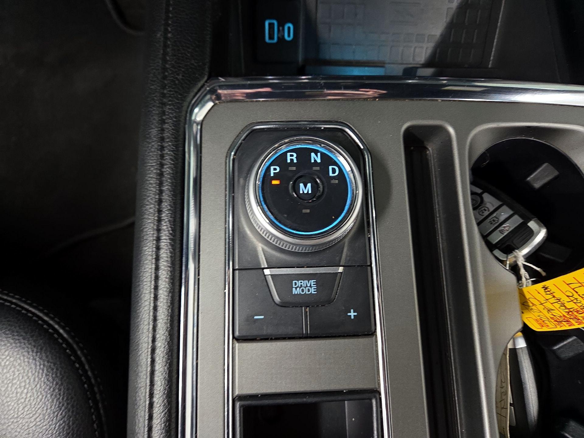 Thumbnail: 2020 Ford Expedition - 15