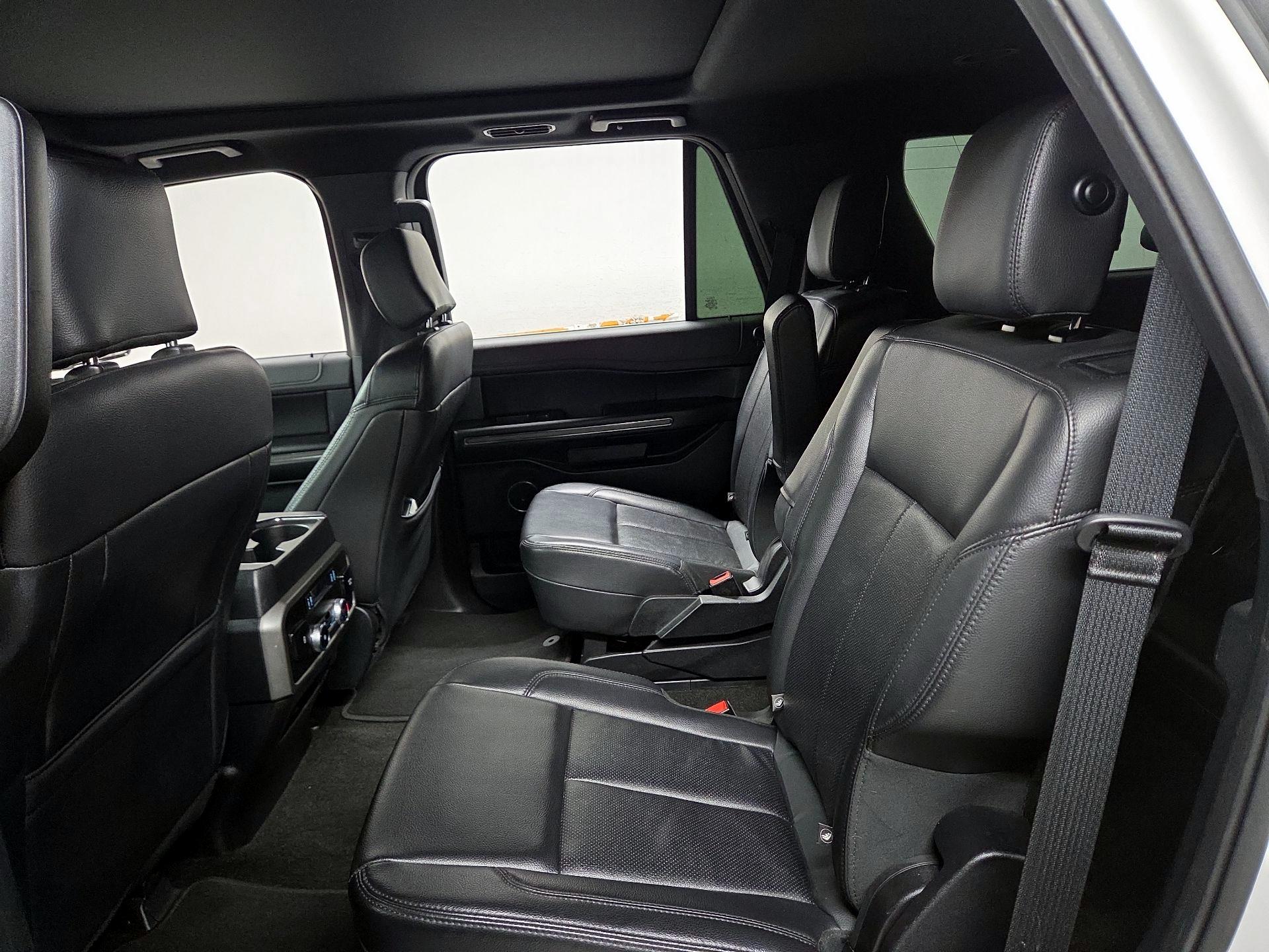 Thumbnail: 2020 Ford Expedition - 16