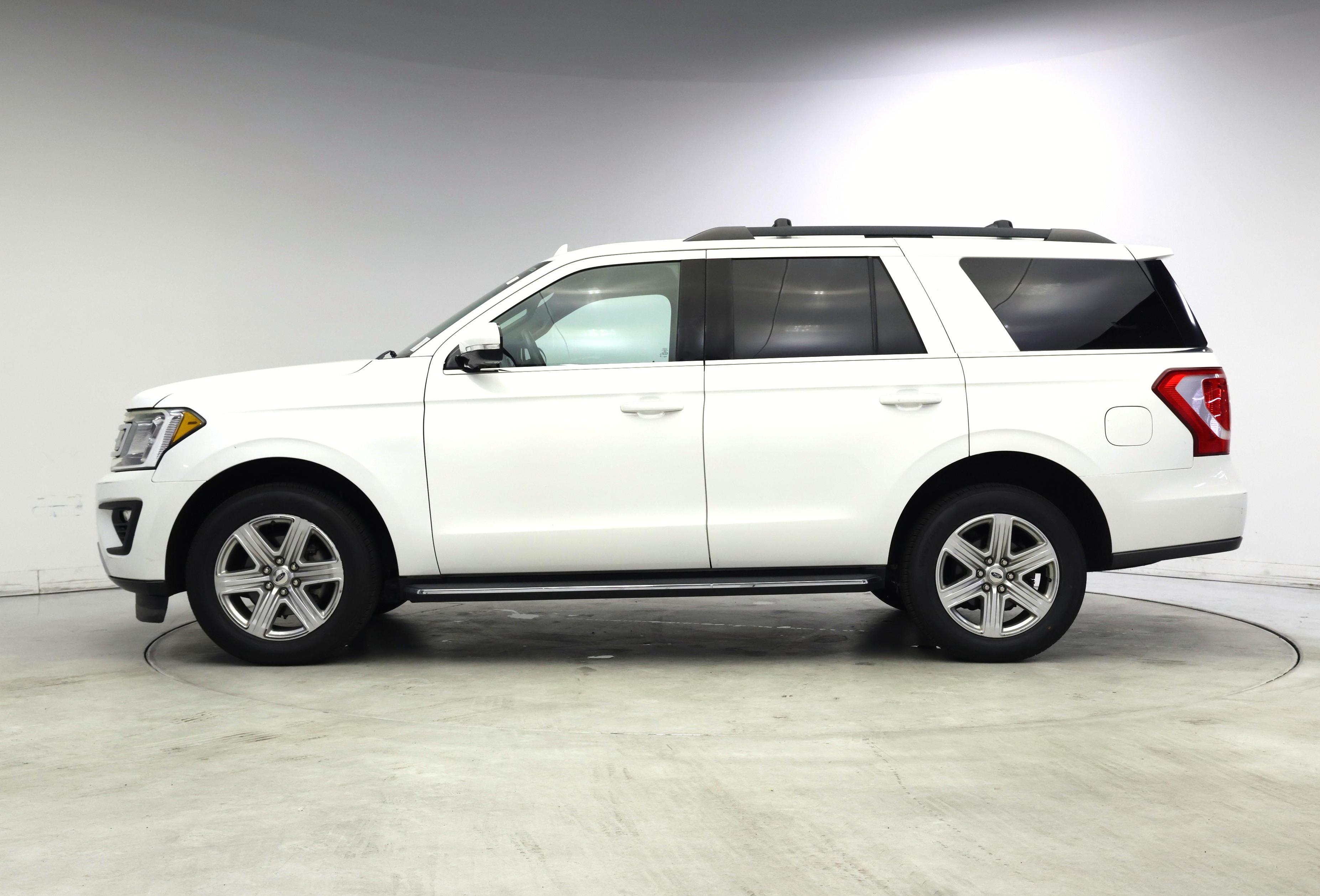 Thumbnail: 2020 Ford Expedition - 3