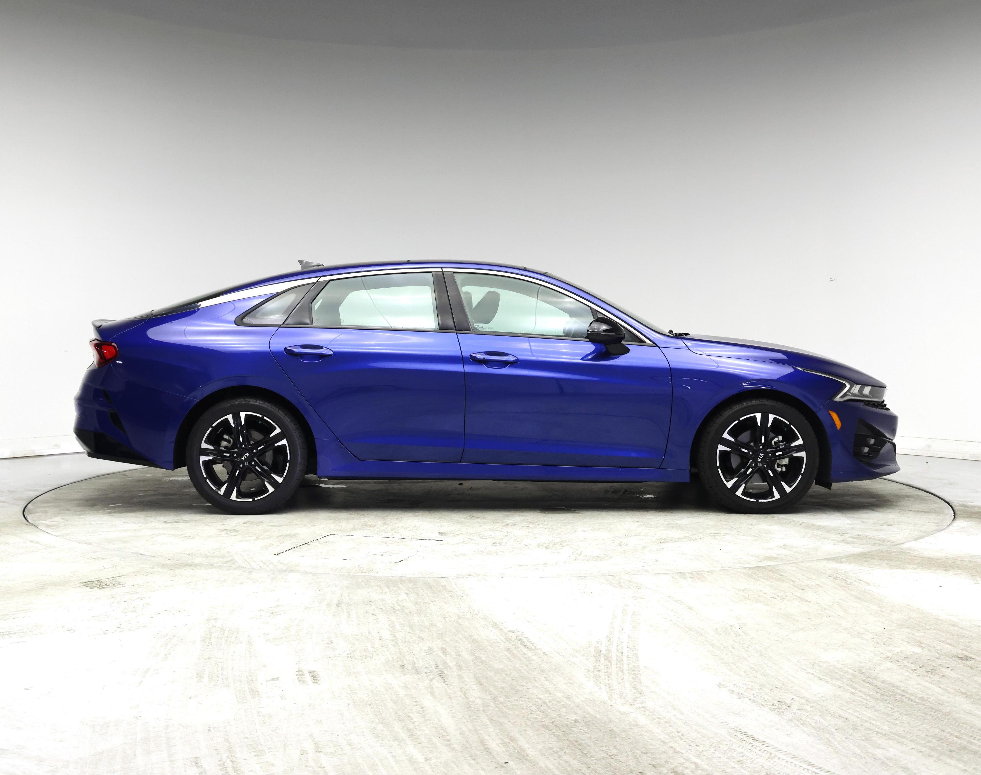 Thumbnail: 2021 Kia K5 - 7