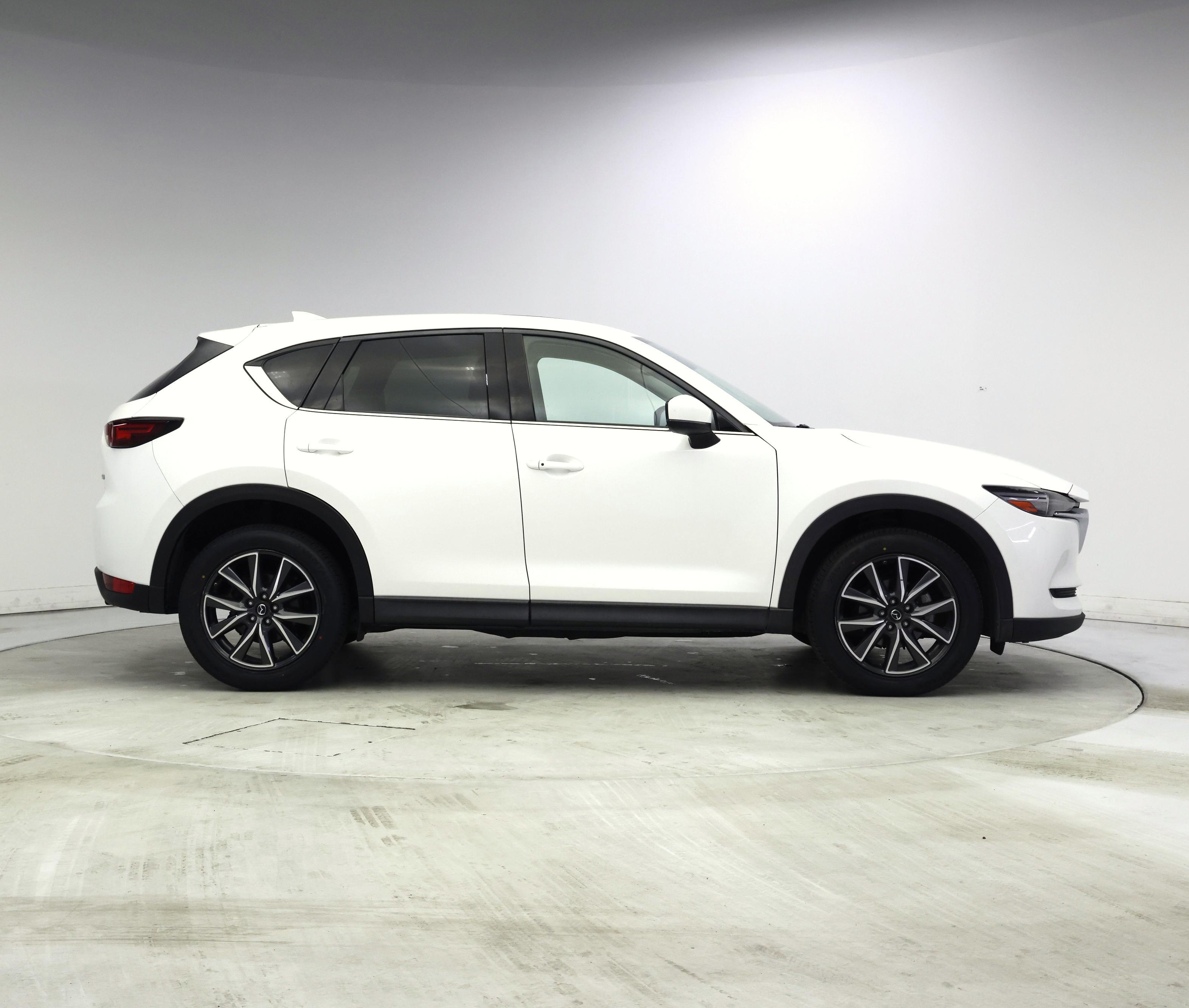 Thumbnail: 2017 Mazda CX-5 - 7