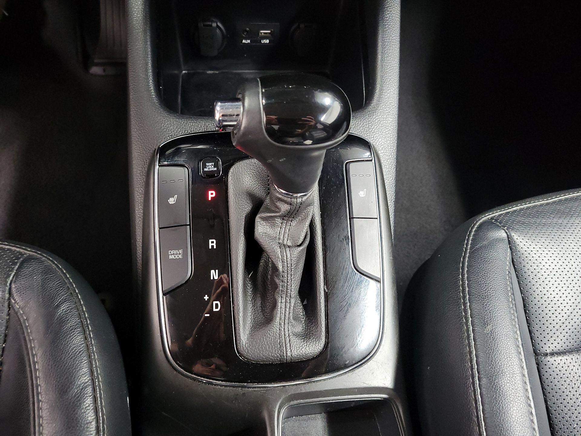 Thumbnail: 2017 Kia Forte - 13