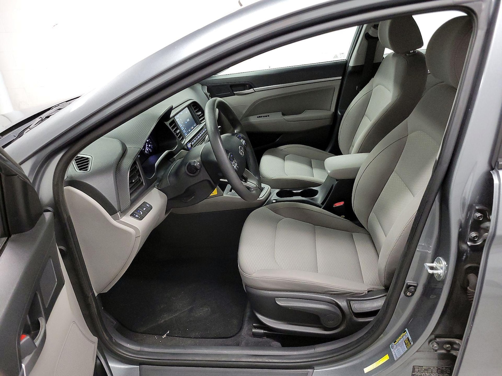 2019 Hyundai Elantra SEL - Photo 12