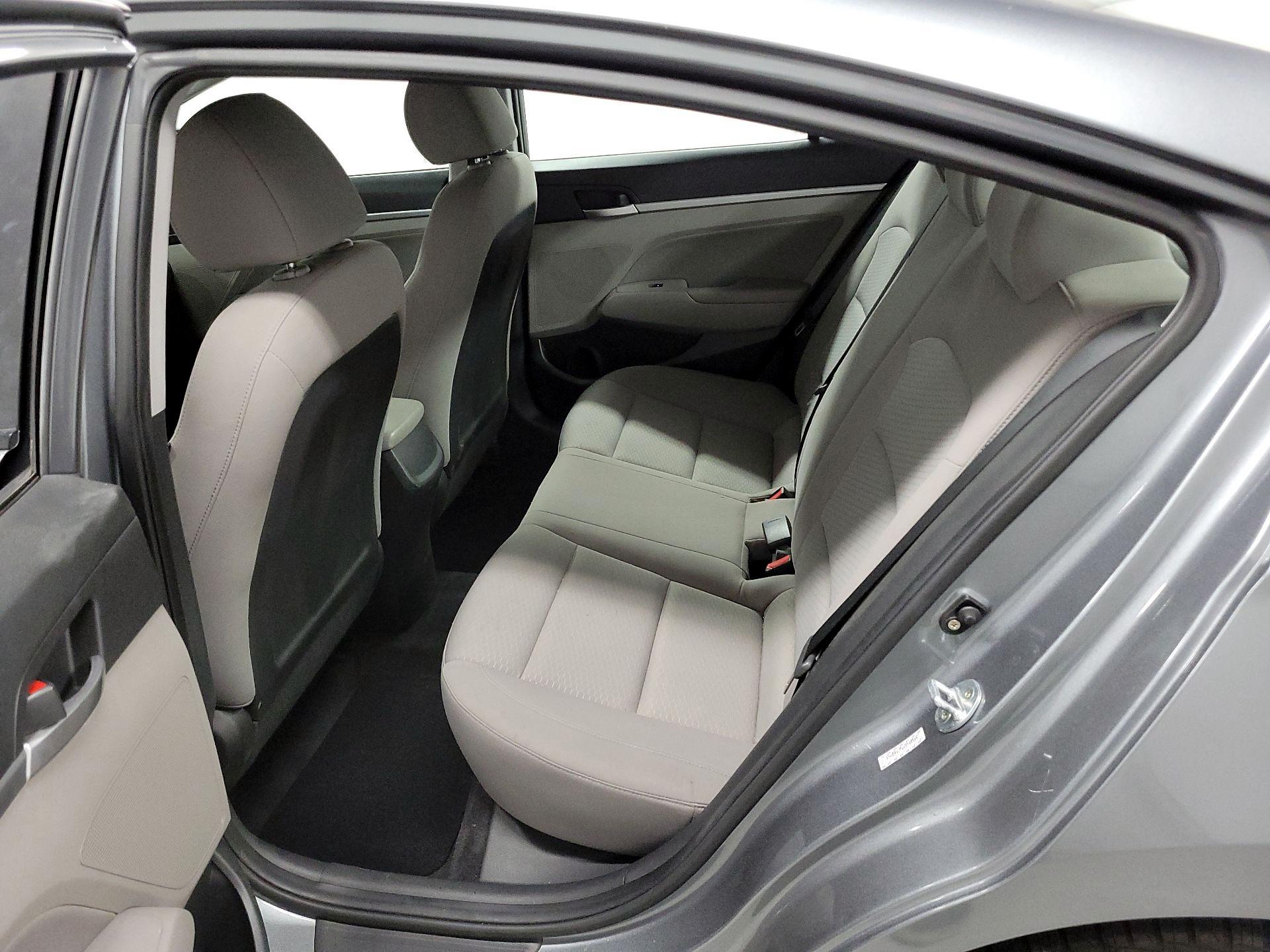 Thumbnail: 2019 Hyundai Elantra - 19