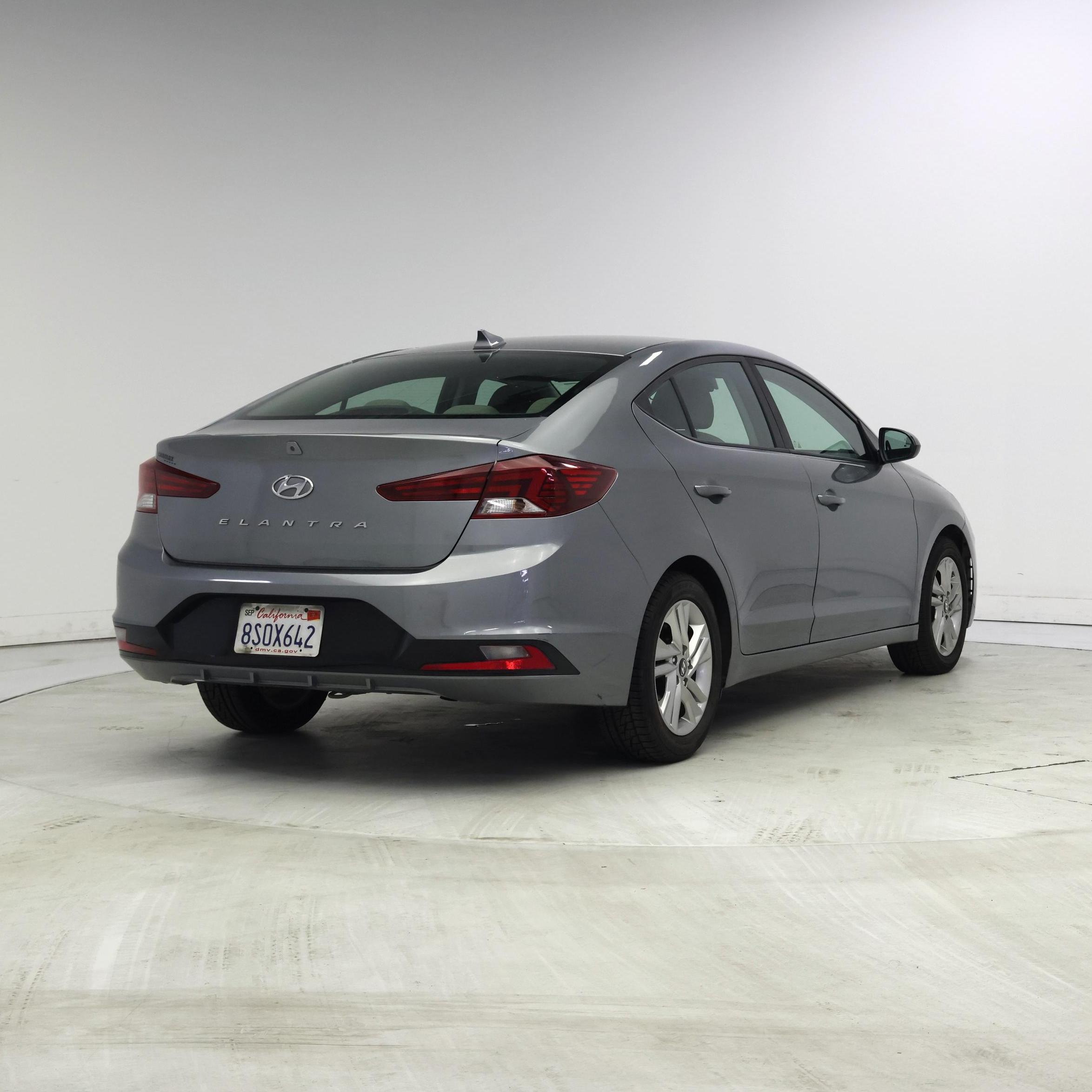 Thumbnail: 2019 Hyundai Elantra - 8