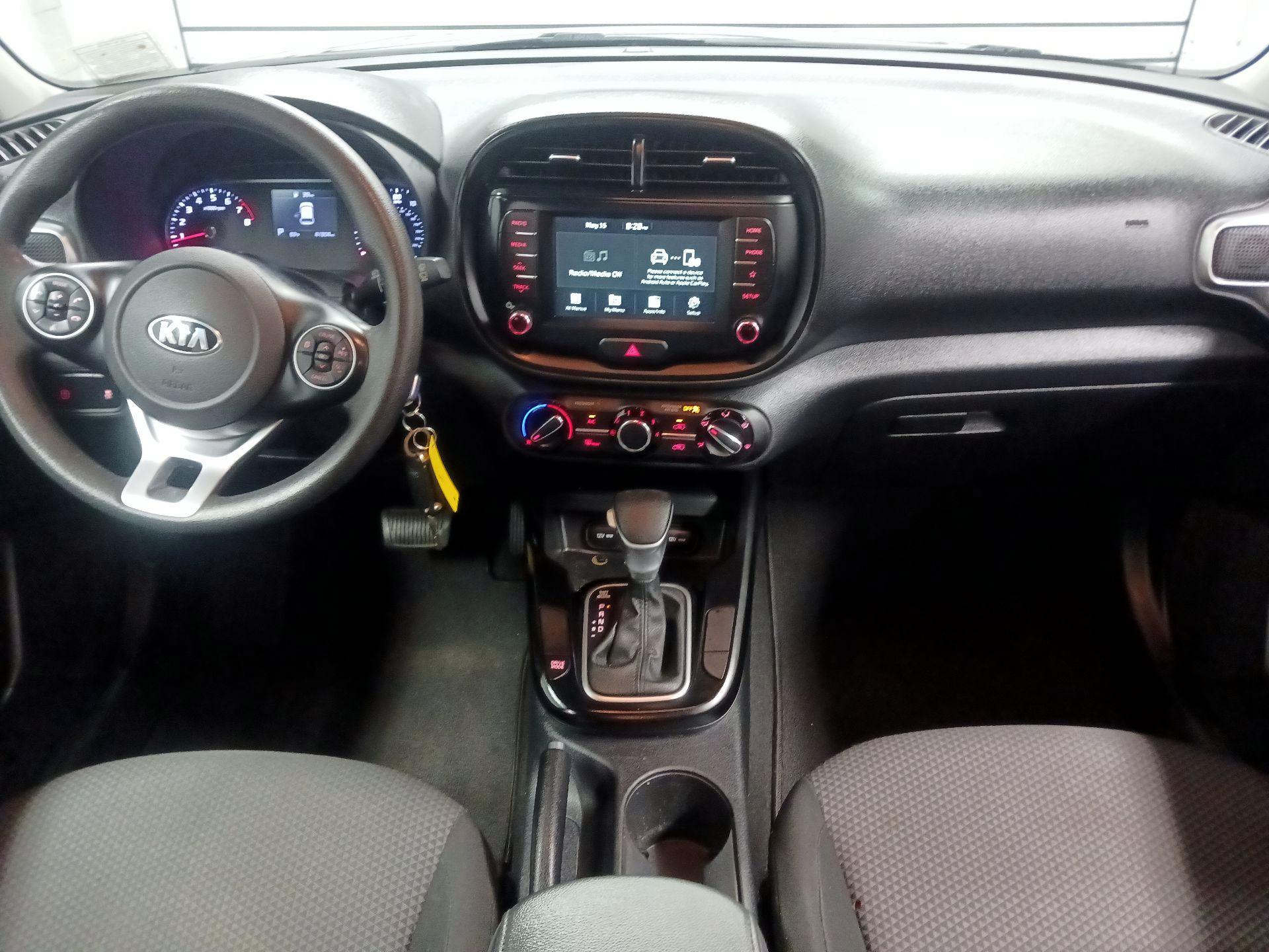 Thumbnail: 2021 Kia Soul - 9