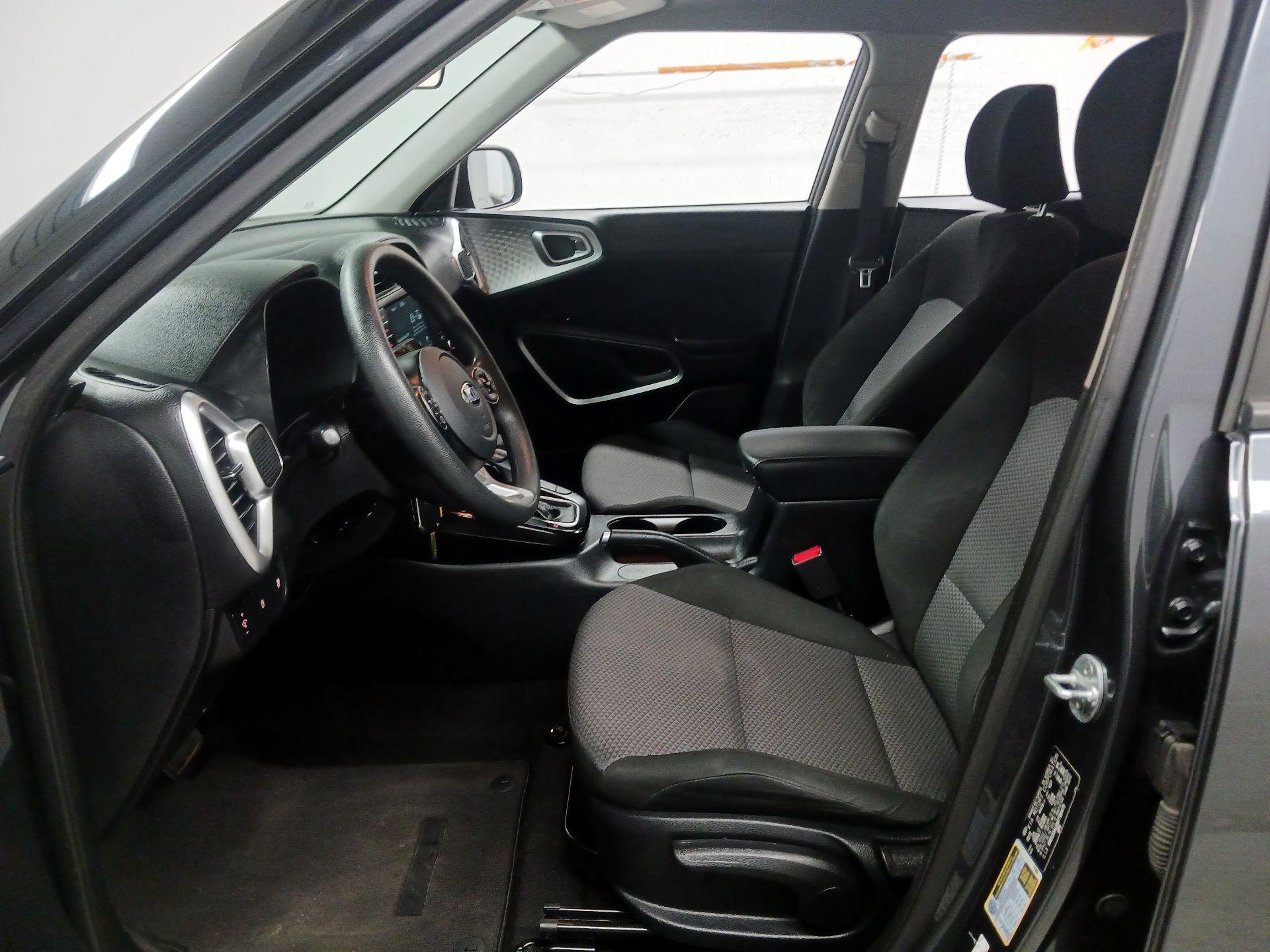 Thumbnail: 2021 Kia Soul - 11