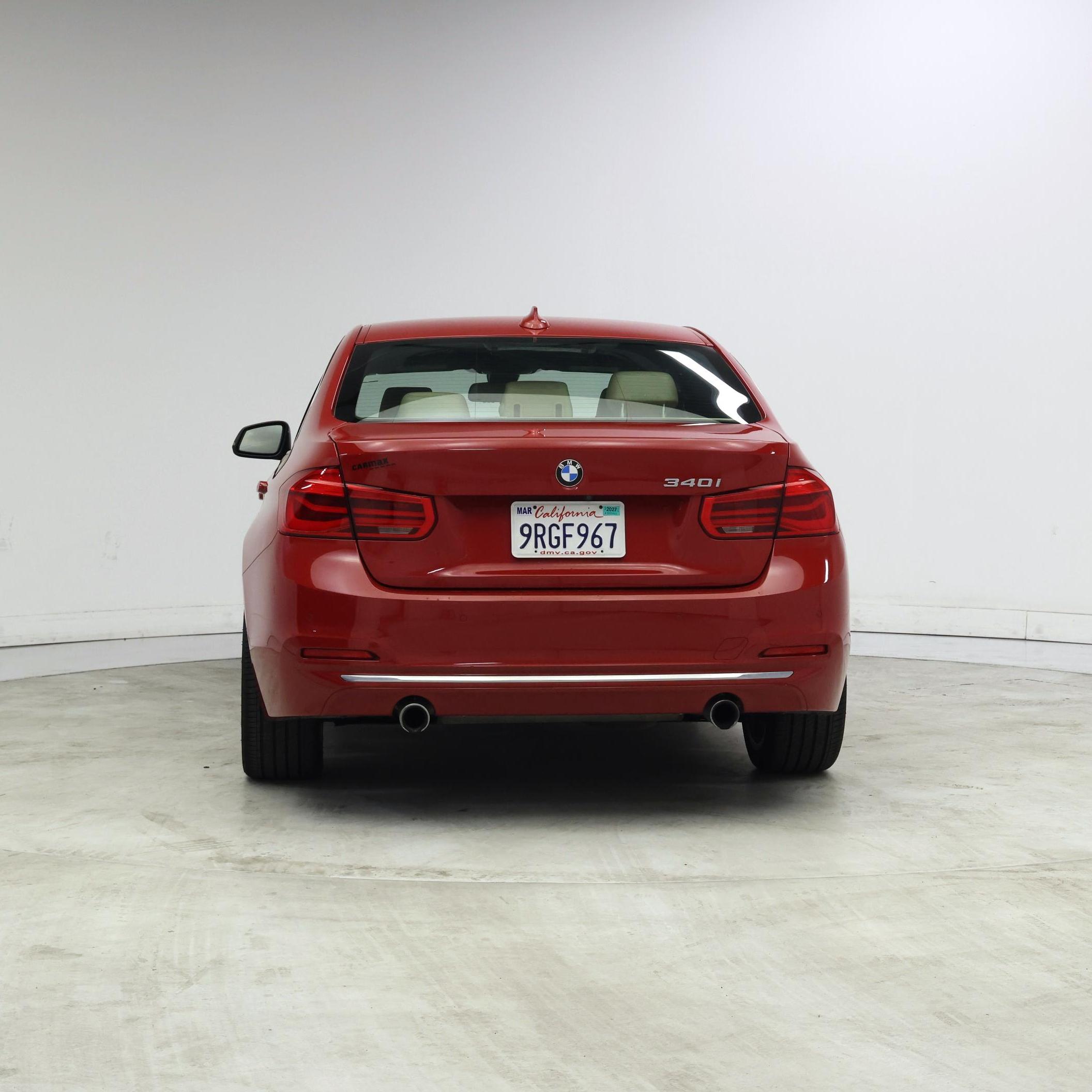 Thumbnail: 2016 BMW 3 Series - 6