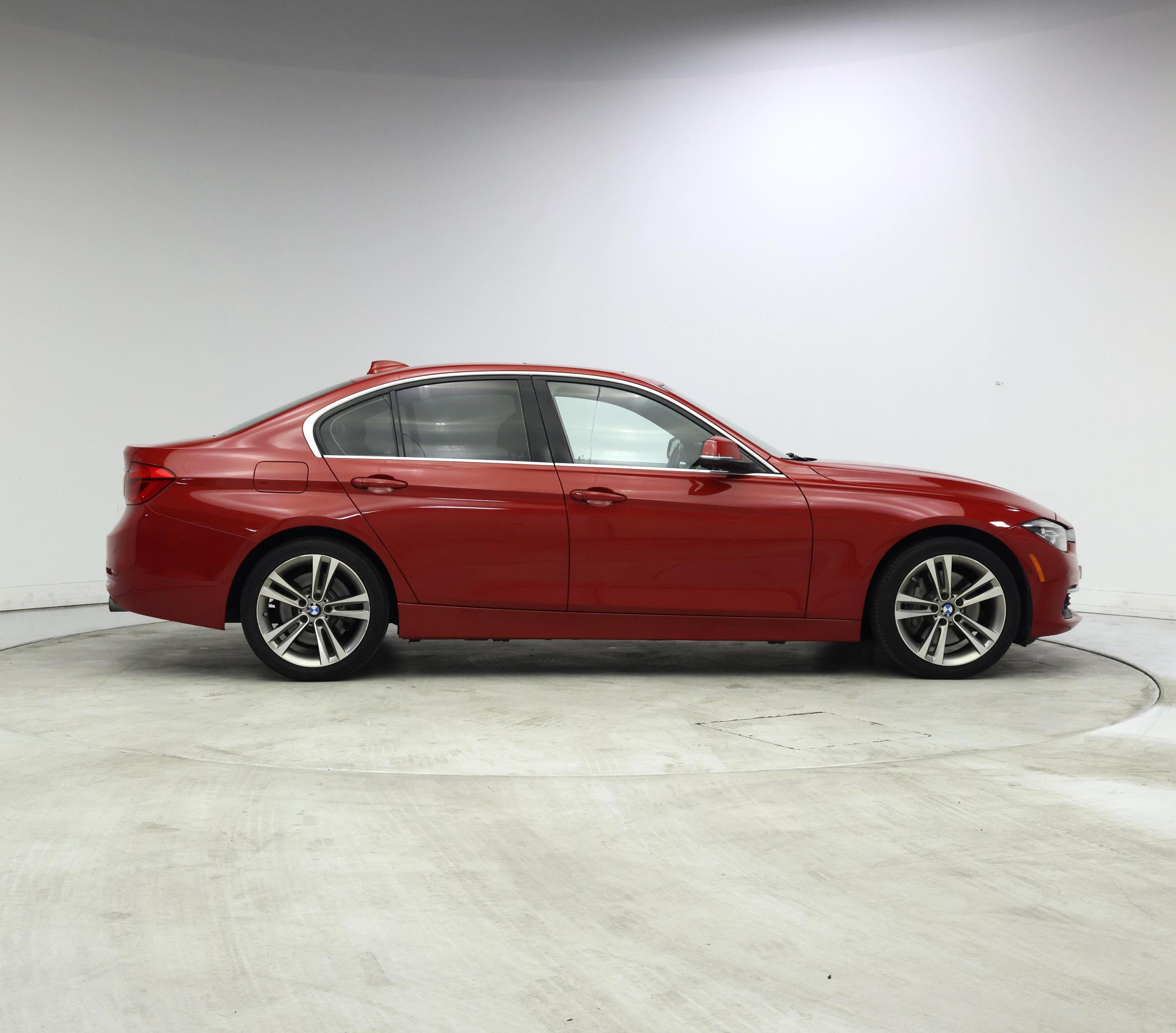 Thumbnail: 2016 BMW 3 Series - 7