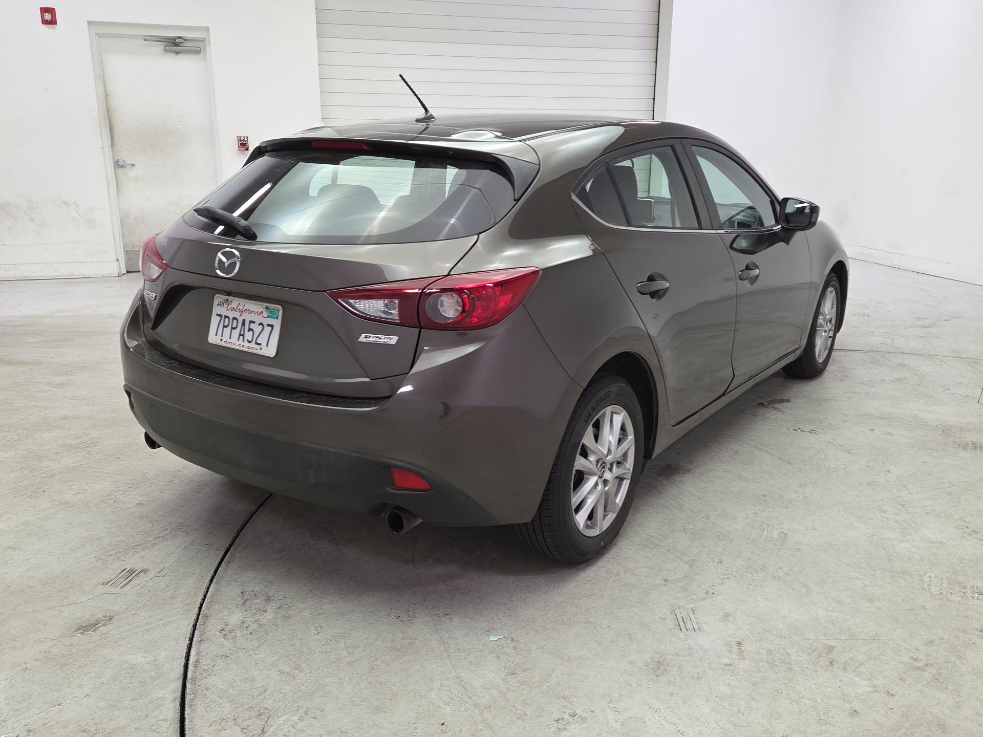 Thumbnail: 2016 Mazda Mazda3 - 5