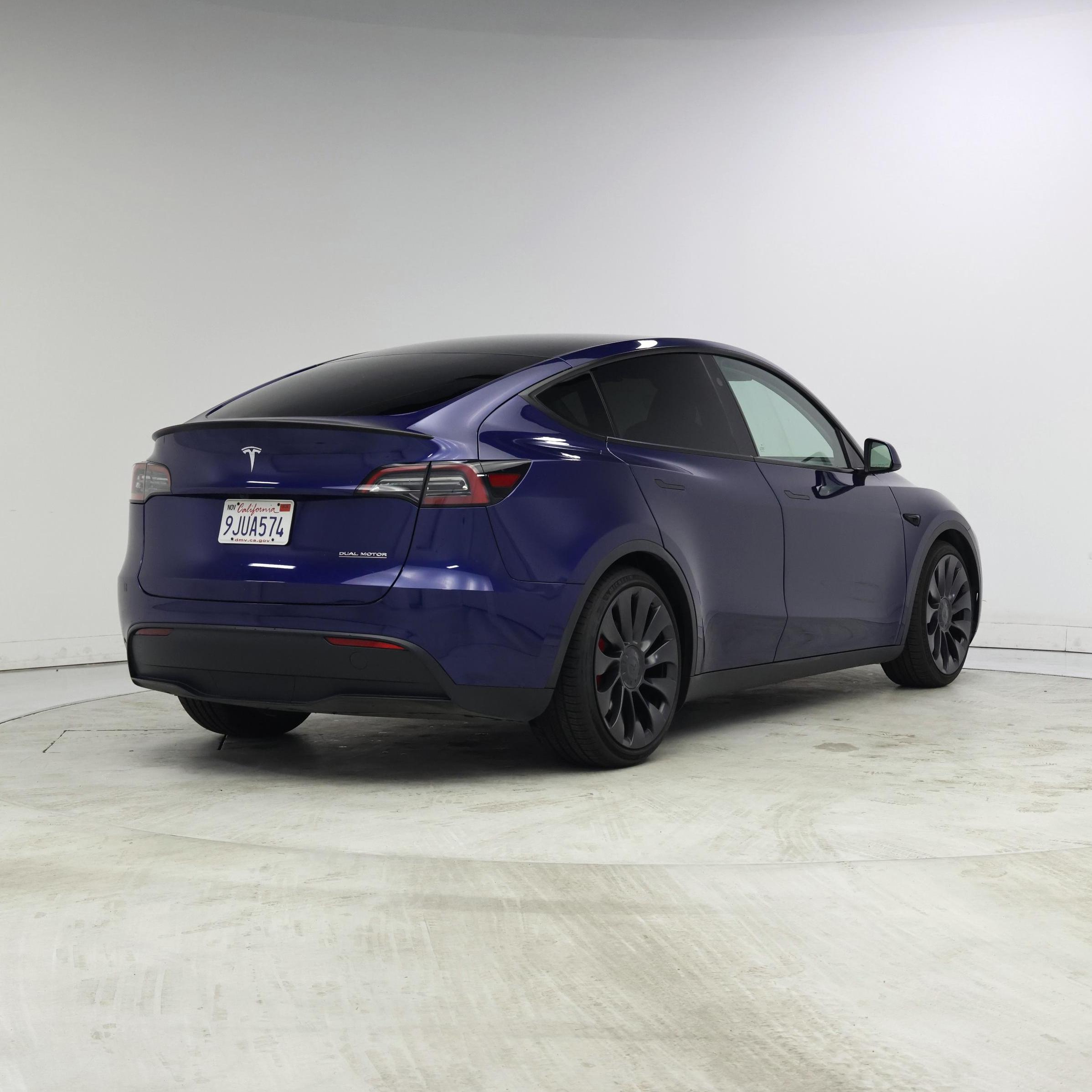 Thumbnail: 2023 Tesla Model Y - 8