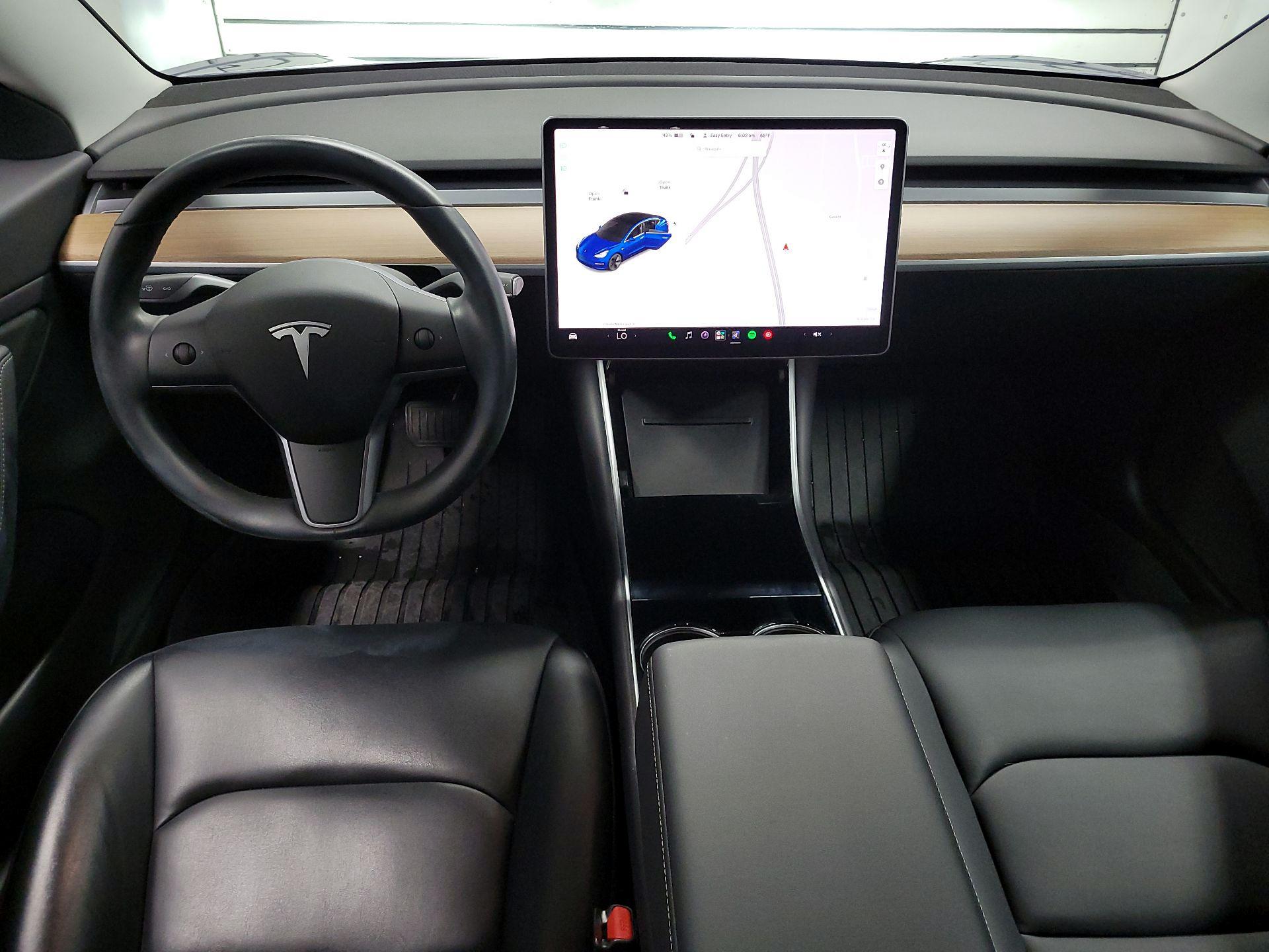 Thumbnail: 2019 Tesla Model 3 - 9