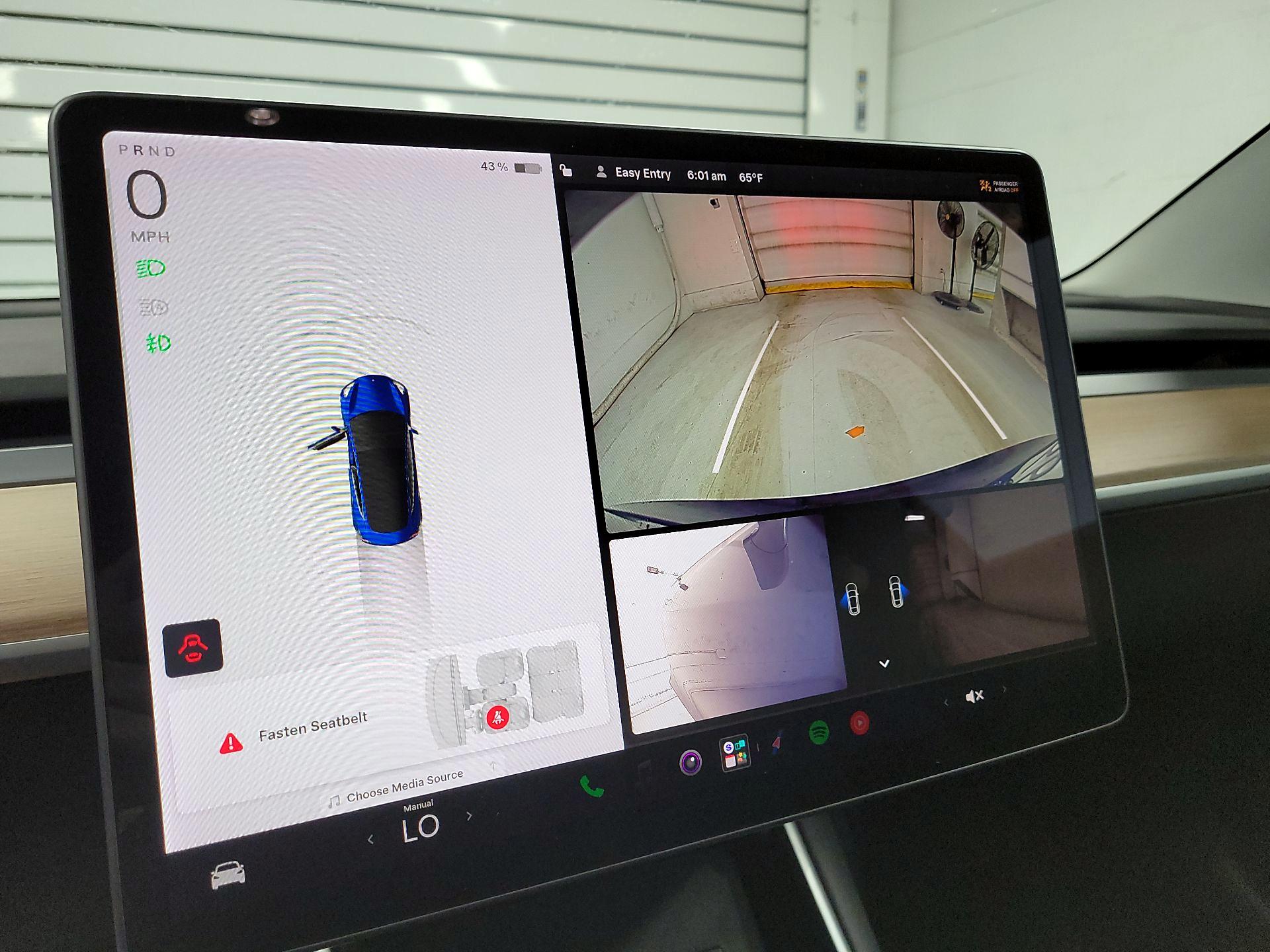 Thumbnail: 2019 Tesla Model 3 - 14