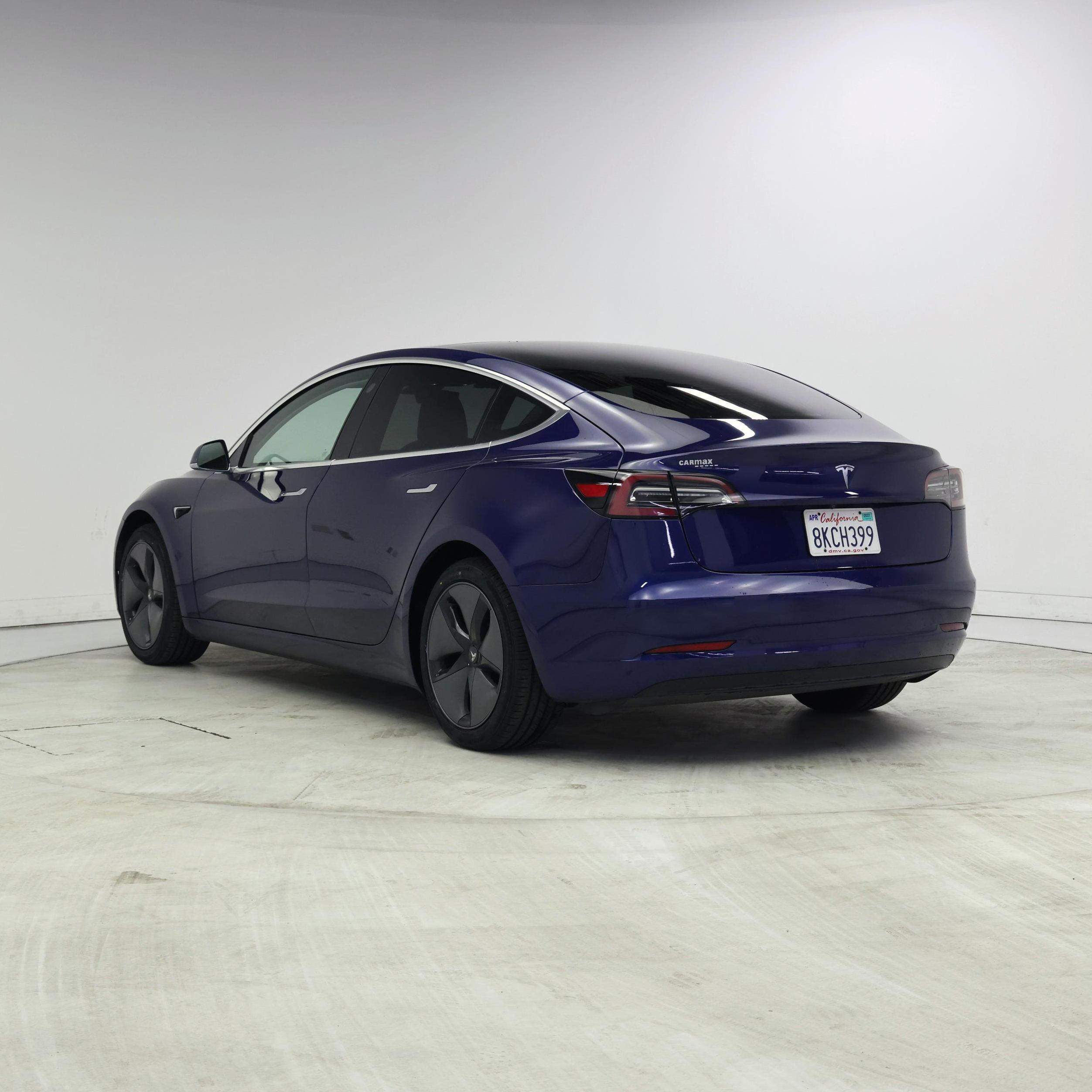 Thumbnail: 2019 Tesla Model 3 - 2