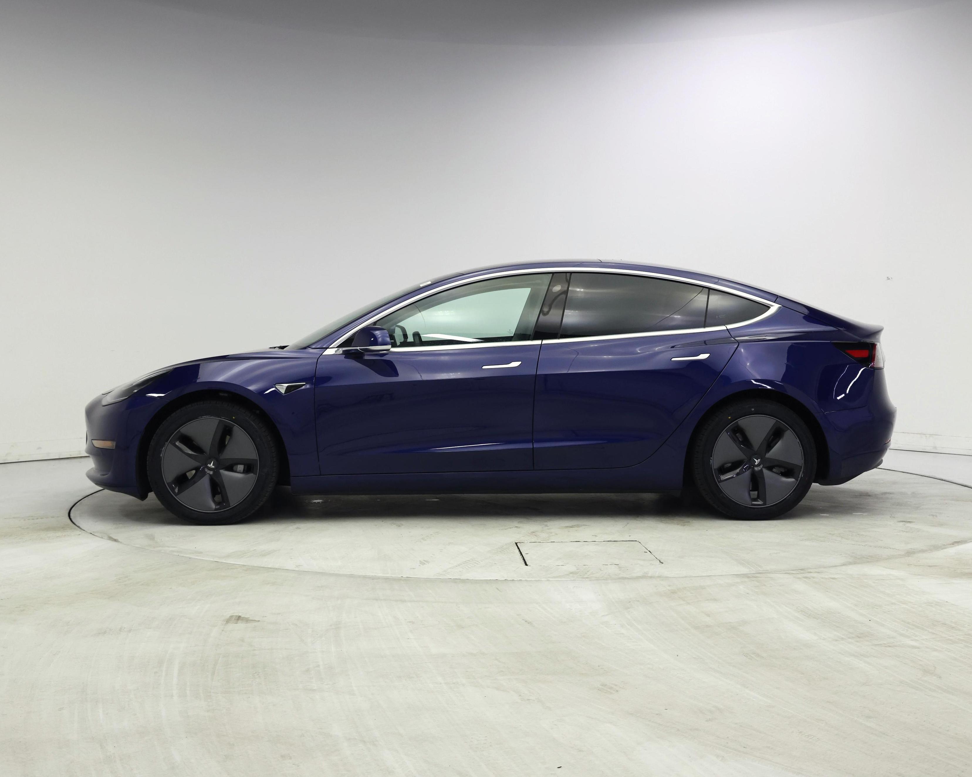 Thumbnail: 2019 Tesla Model 3 - 3