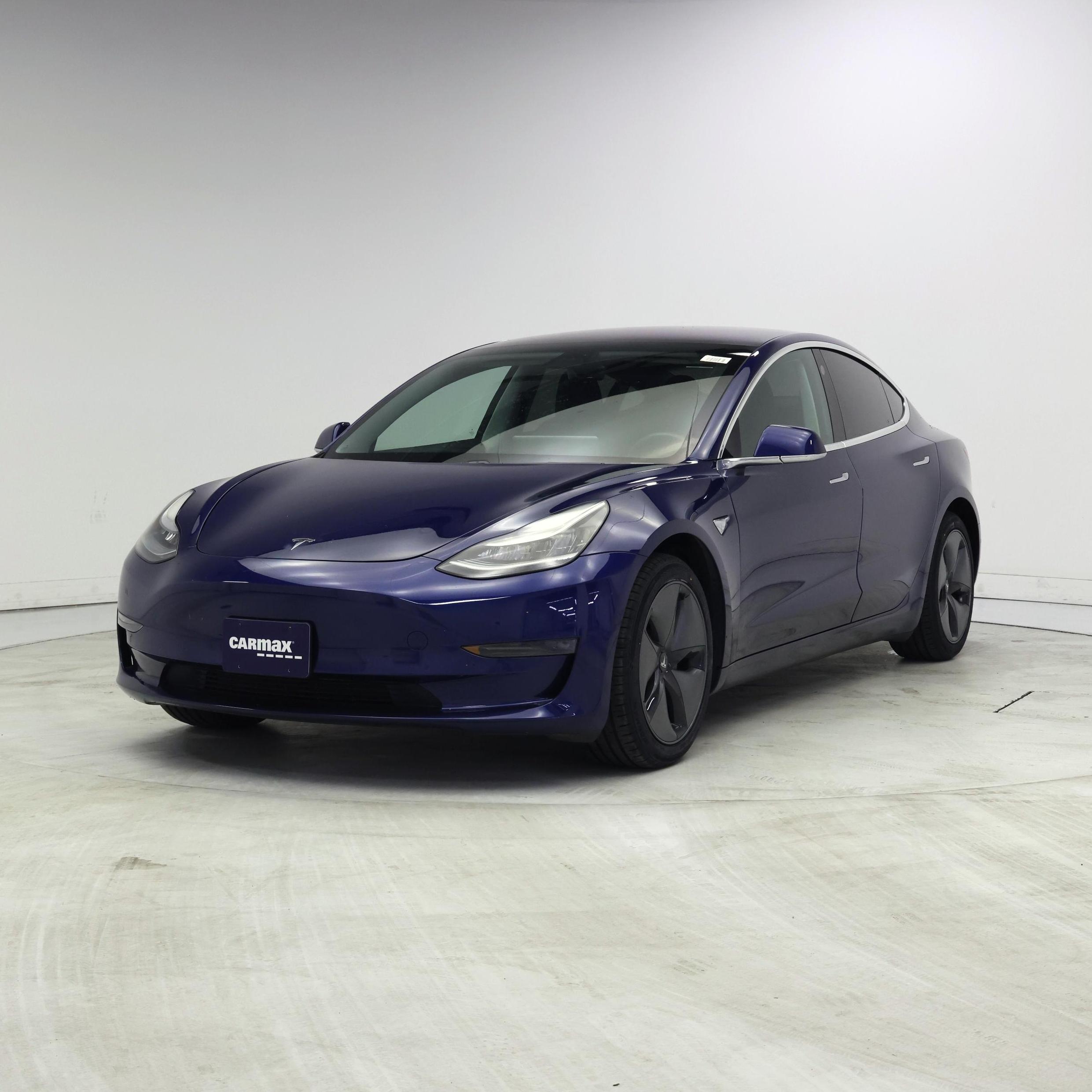 Thumbnail: 2019 Tesla Model 3 - 4