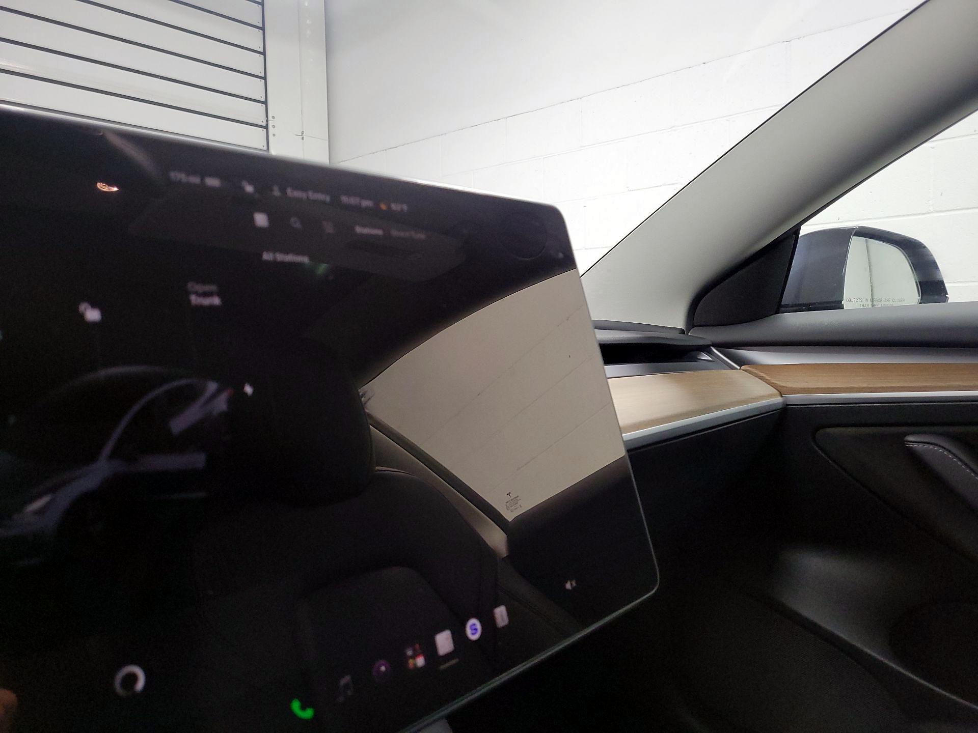 Thumbnail: 2023 Tesla Model 3 - 13