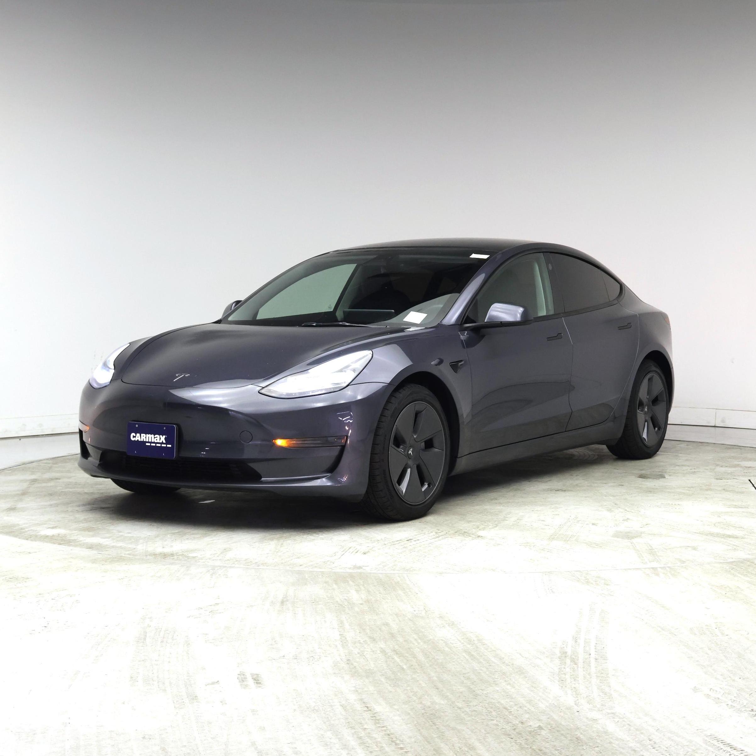 Thumbnail: 2023 Tesla Model 3 - 4