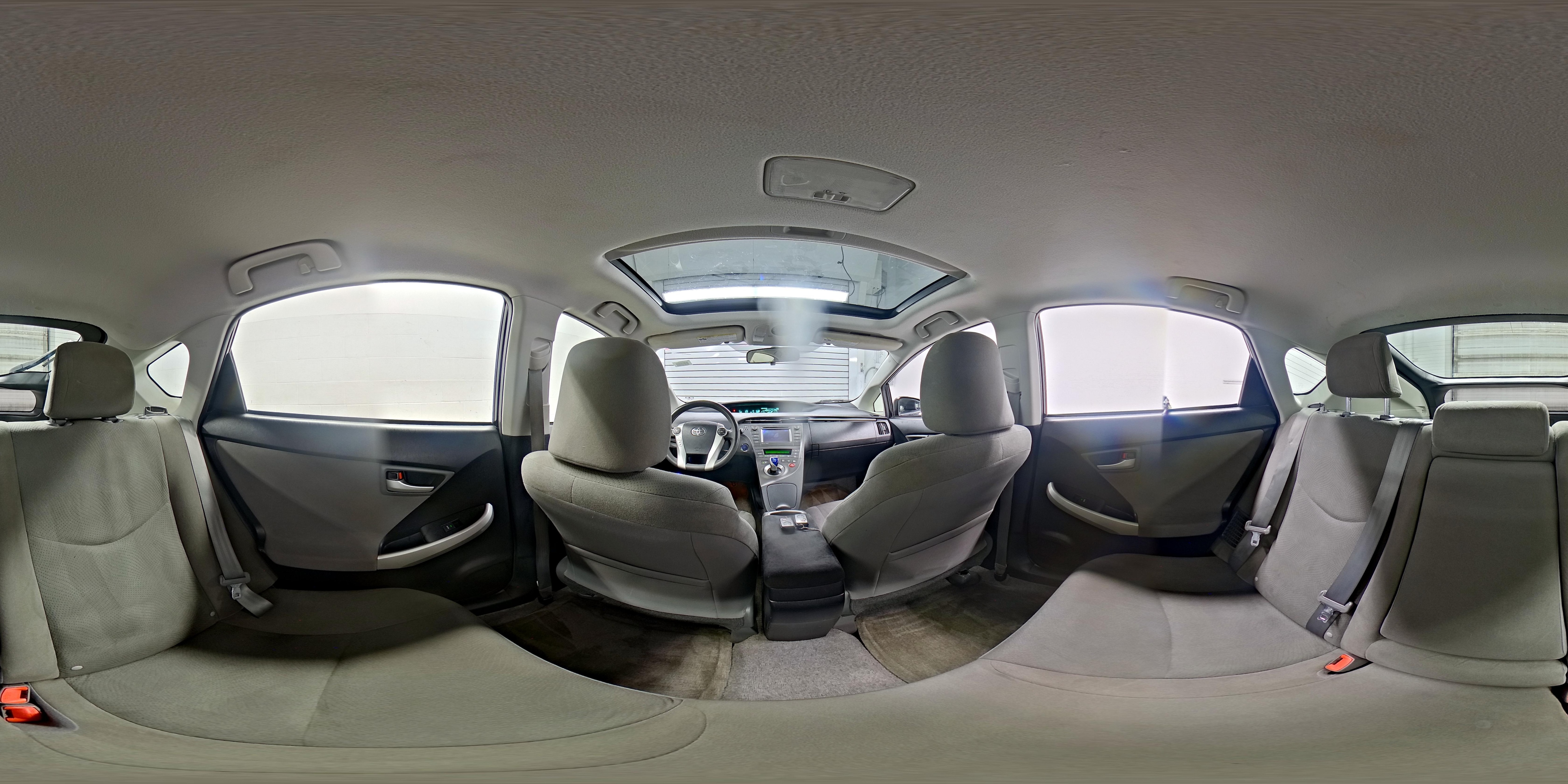 2014 Toyota Prius Three - Photo 24