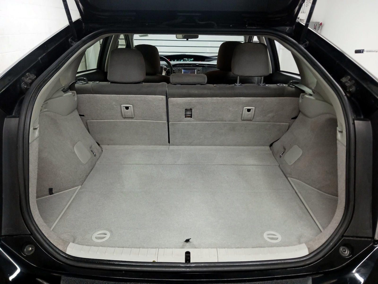 2014 Toyota Prius Three - Photo 20