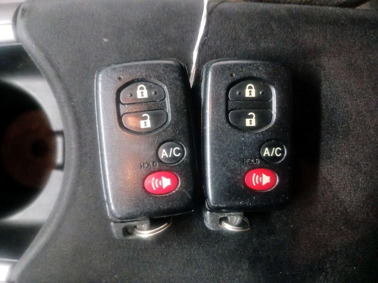 2014 Toyota Prius Three - Photo 22