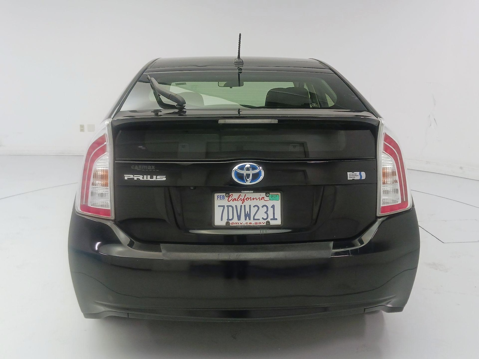 2014 Toyota Prius Three - Photo 6
