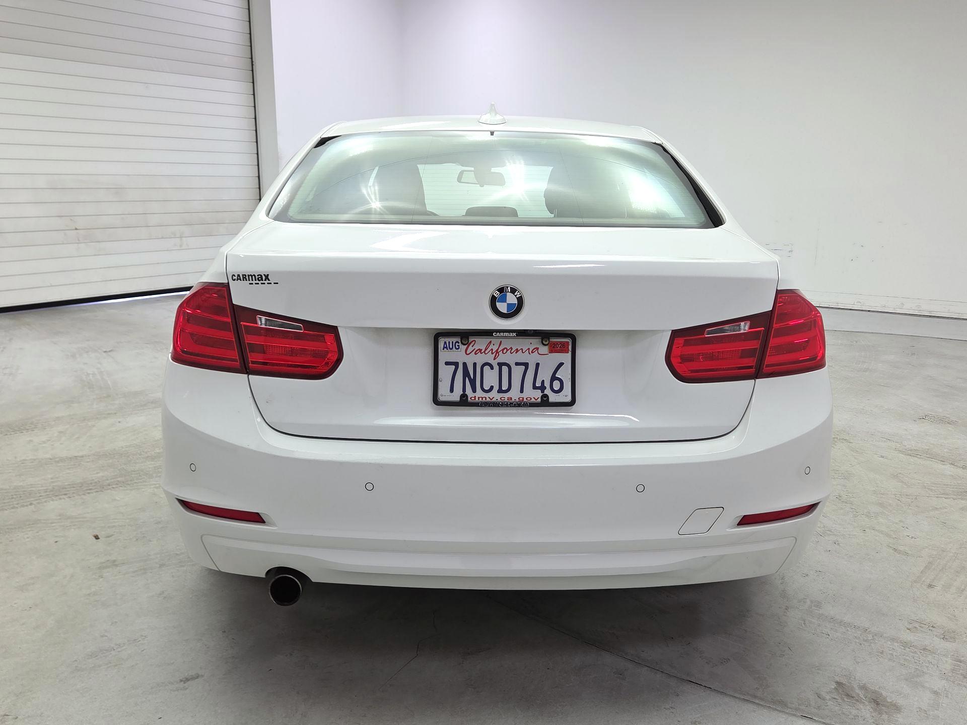 Thumbnail: 2015 BMW 3 Series - 6