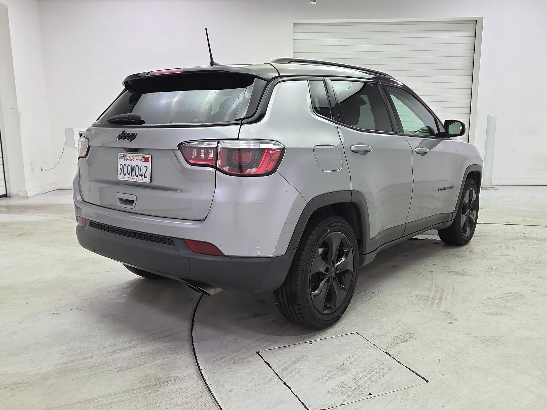 Thumbnail: 2019 Jeep Compass - 5