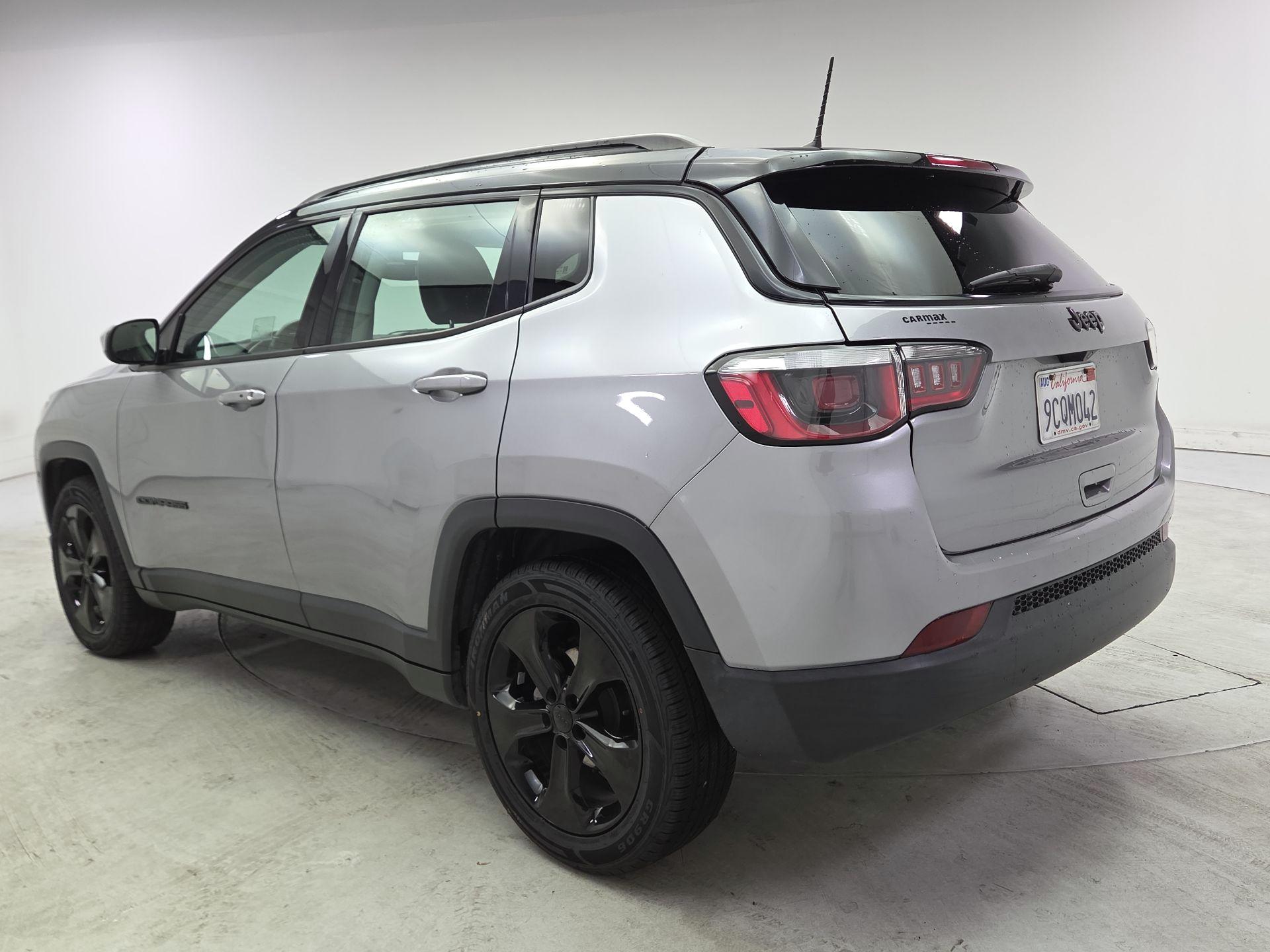 Thumbnail: 2019 Jeep Compass - 7
