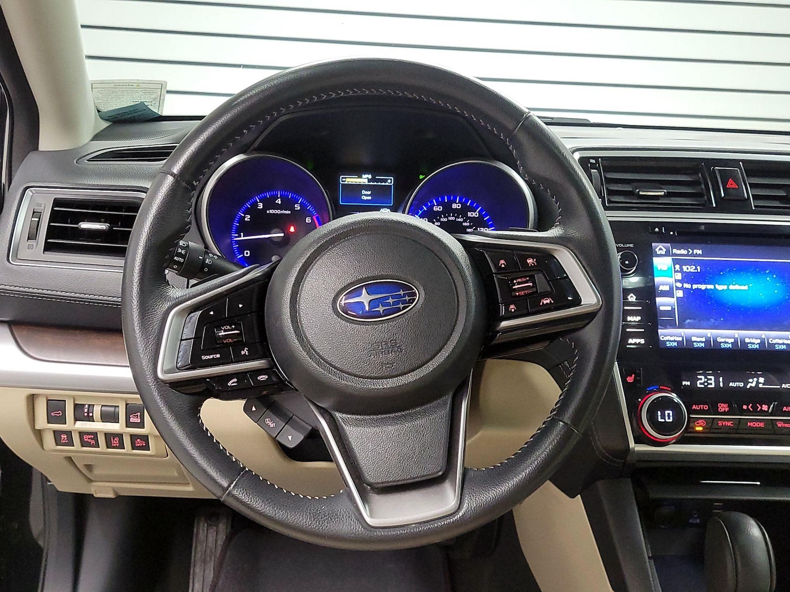 2018 Subaru Outback Limited - Photo 9