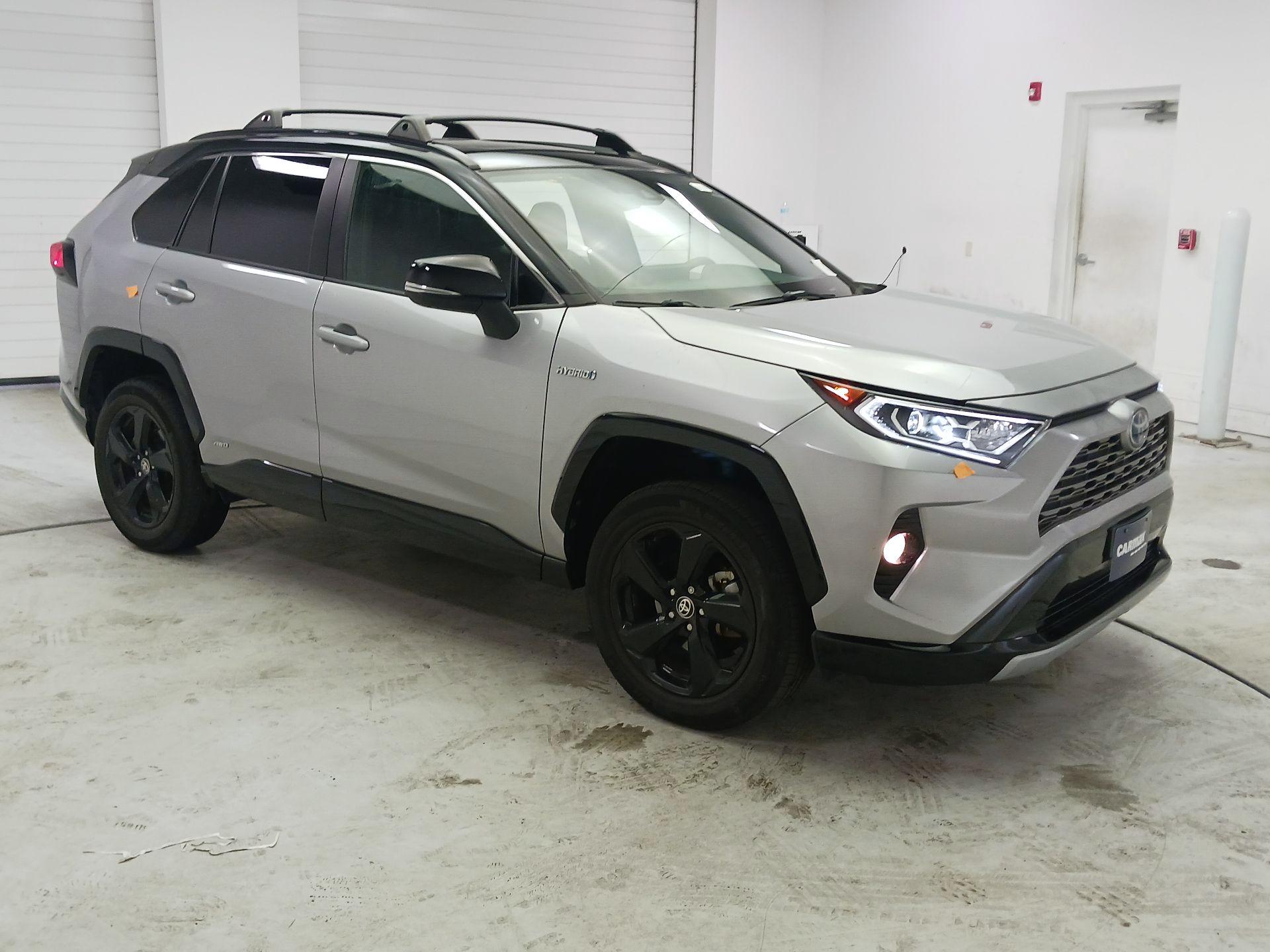 Thumbnail: 2021 Toyota RAV4 - 1