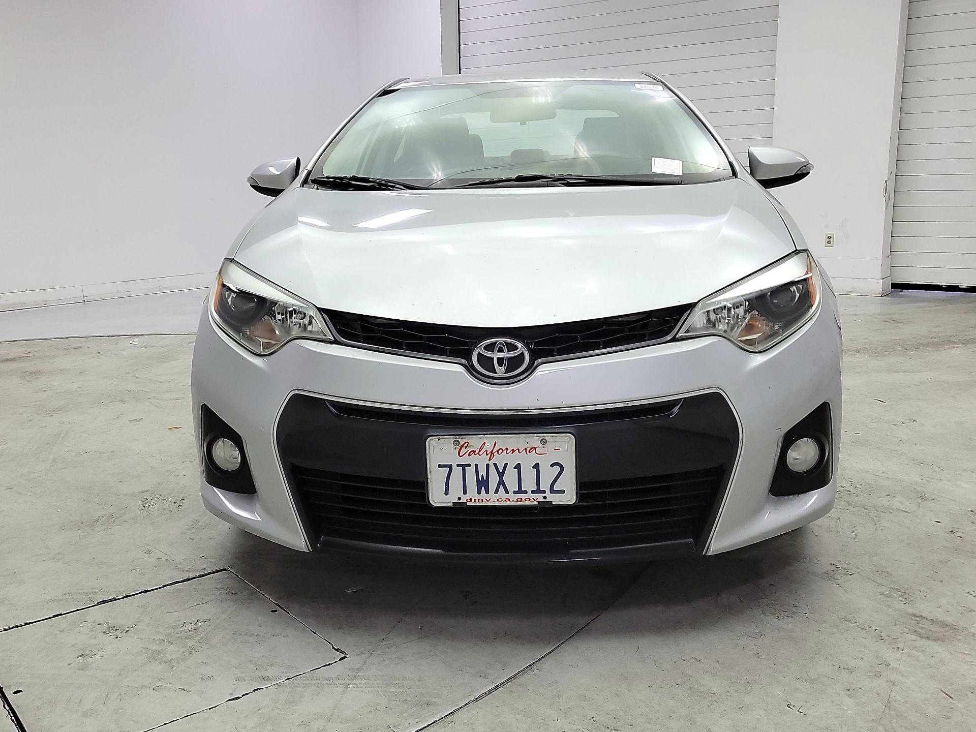 Thumbnail: 2016 Toyota Corolla - 2