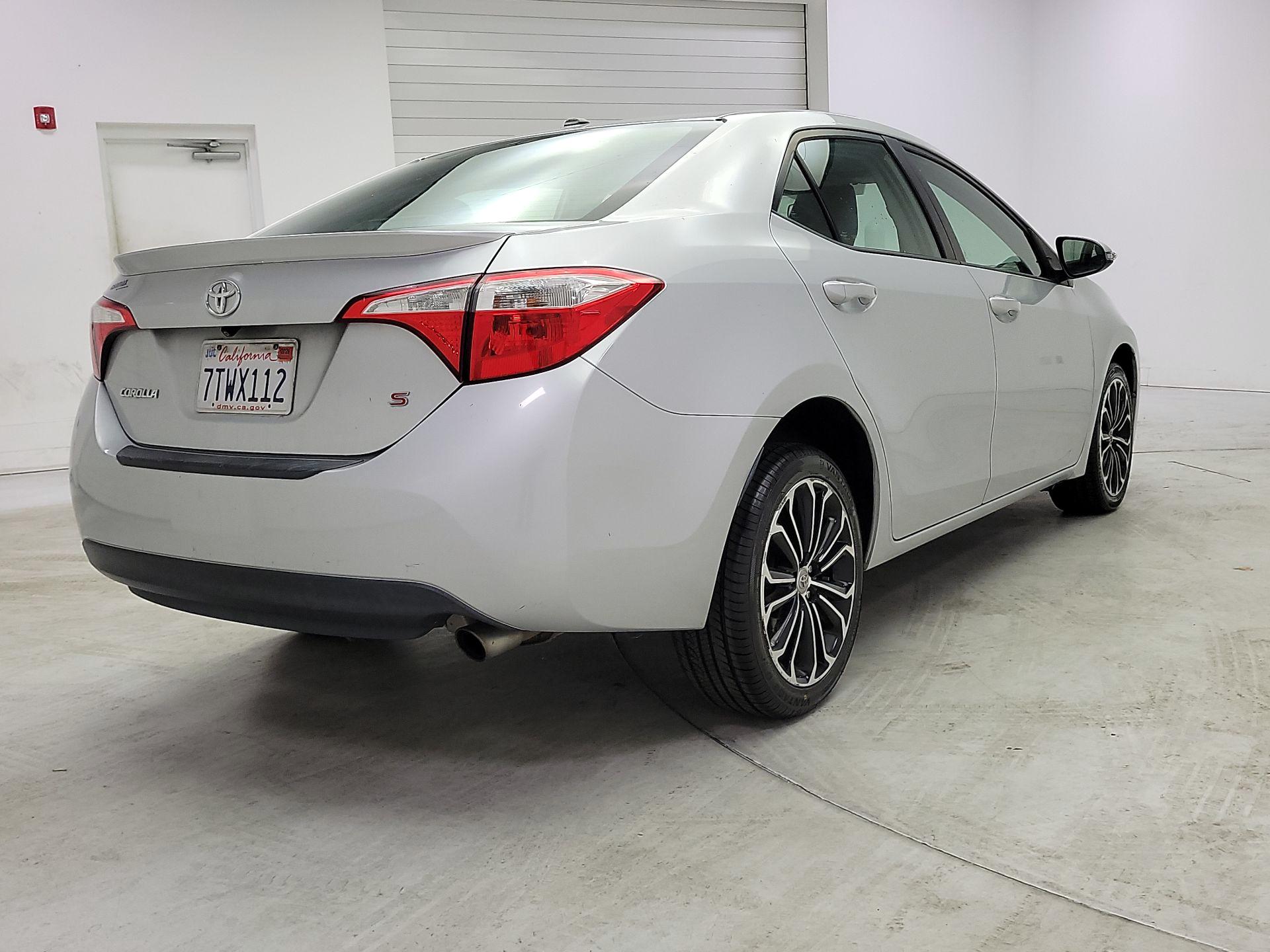Thumbnail: 2016 Toyota Corolla - 5