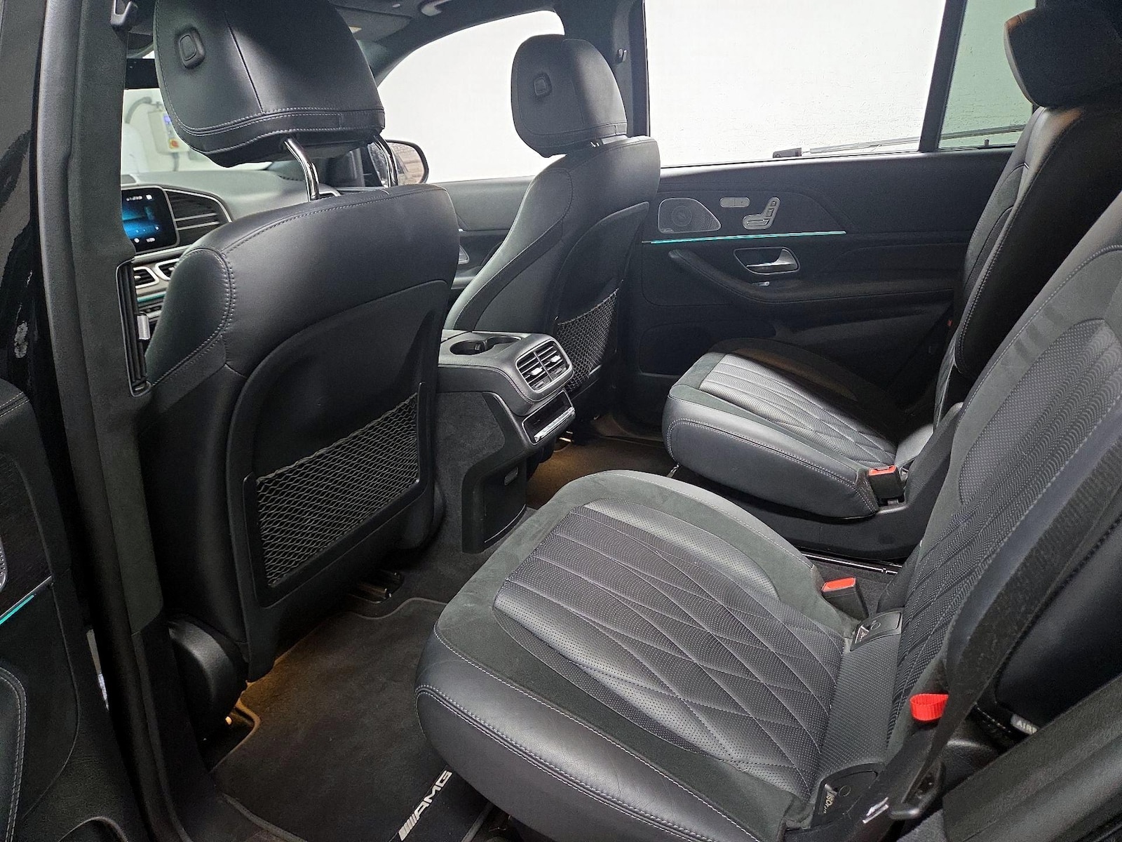 Rear Air Conditioning