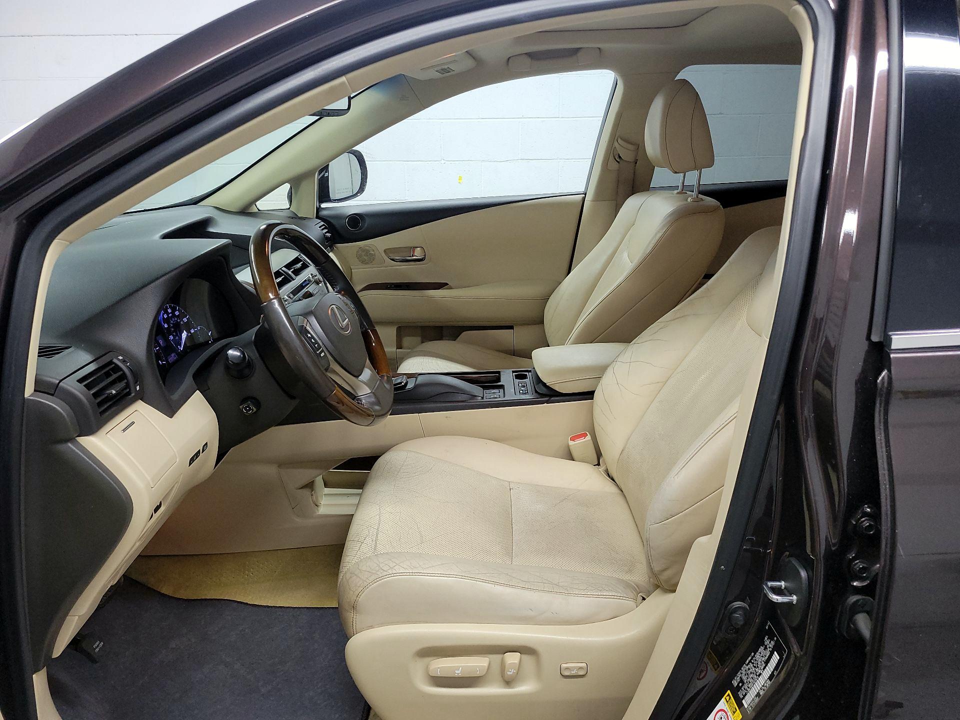 Thumbnail: 2015 Lexus RX - 11