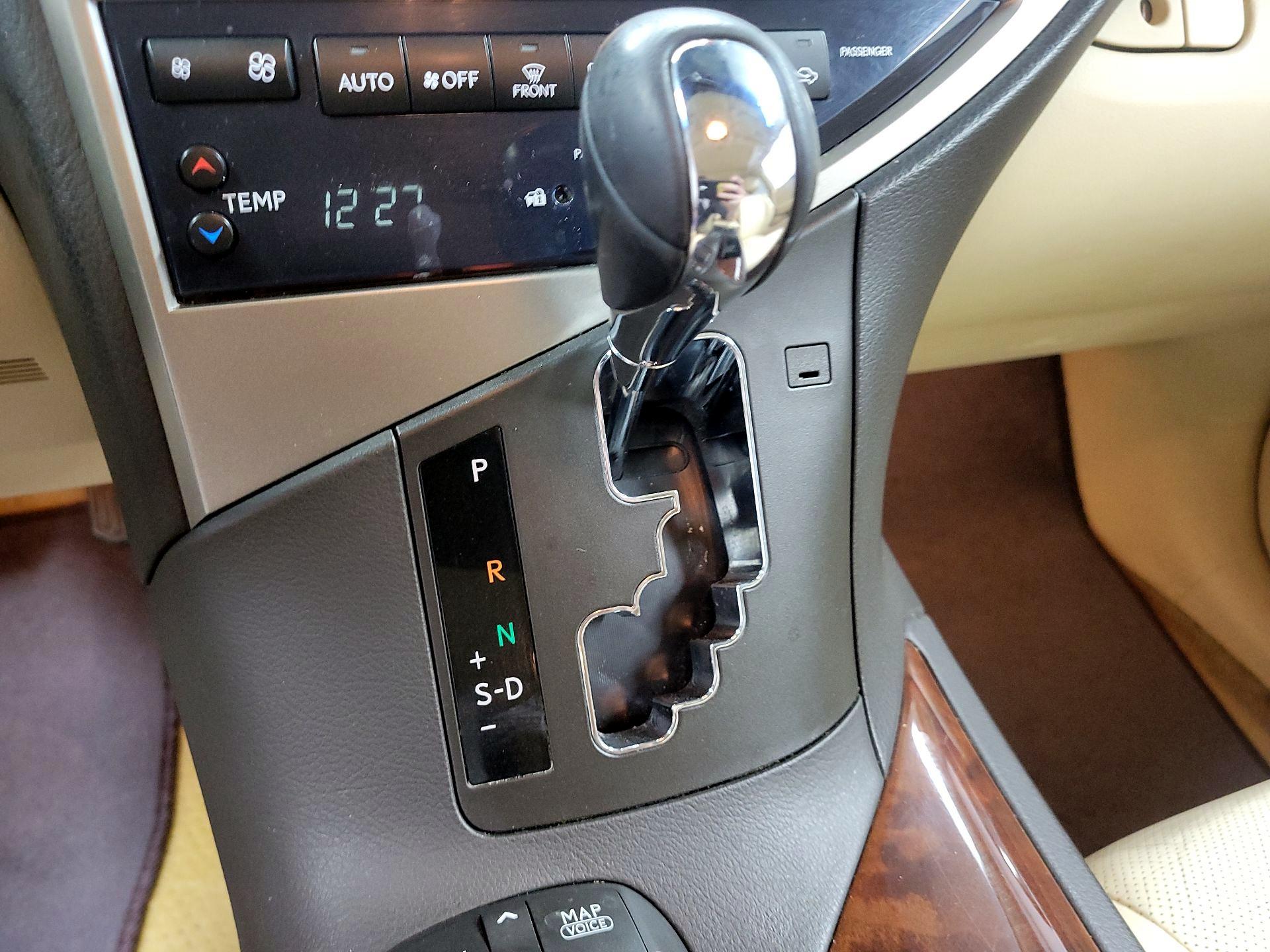 Thumbnail: 2015 Lexus RX - 15