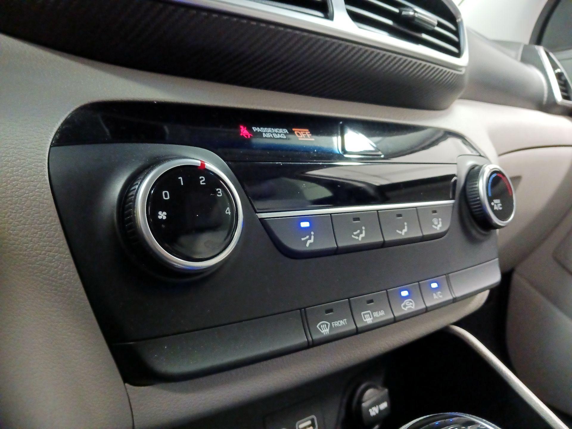 Thumbnail: 2020 Hyundai Tucson - 14