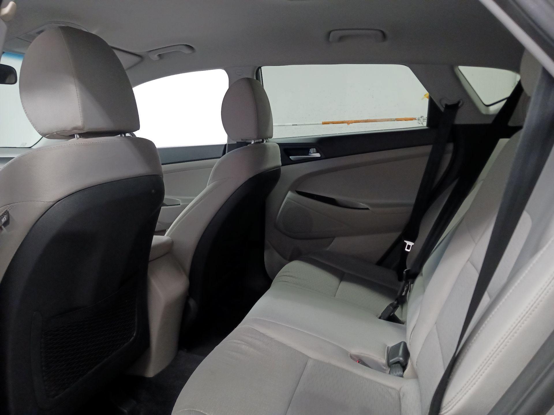 Thumbnail: 2020 Hyundai Tucson - 16