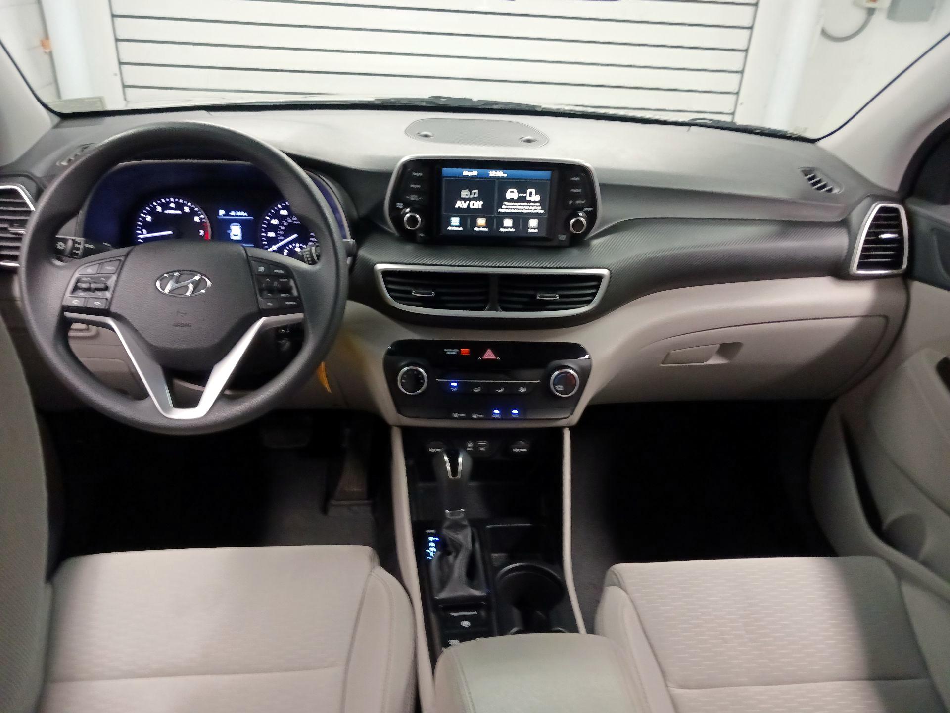 Thumbnail: 2020 Hyundai Tucson - 8